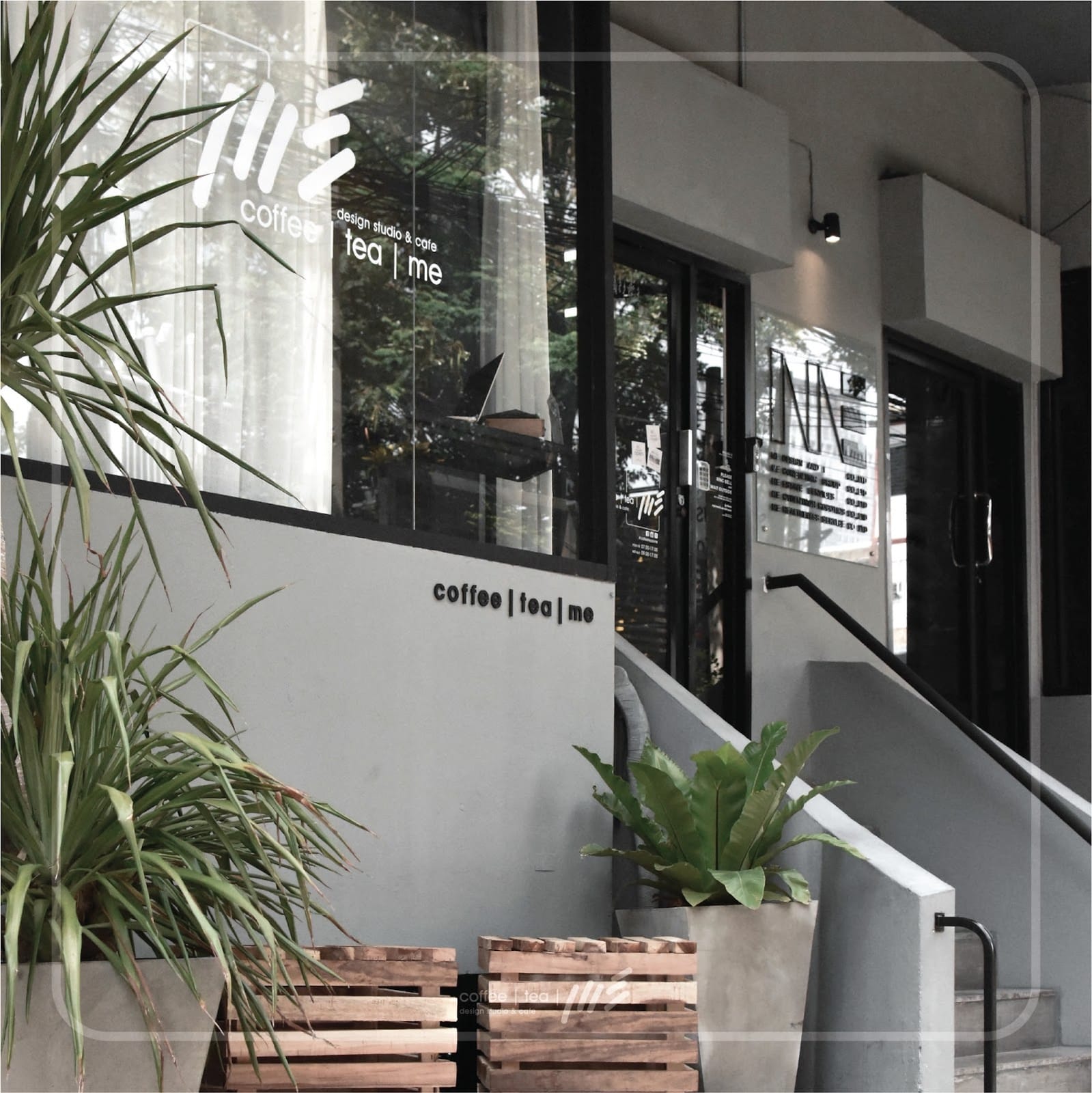 ME CAFE coffee I tea I me