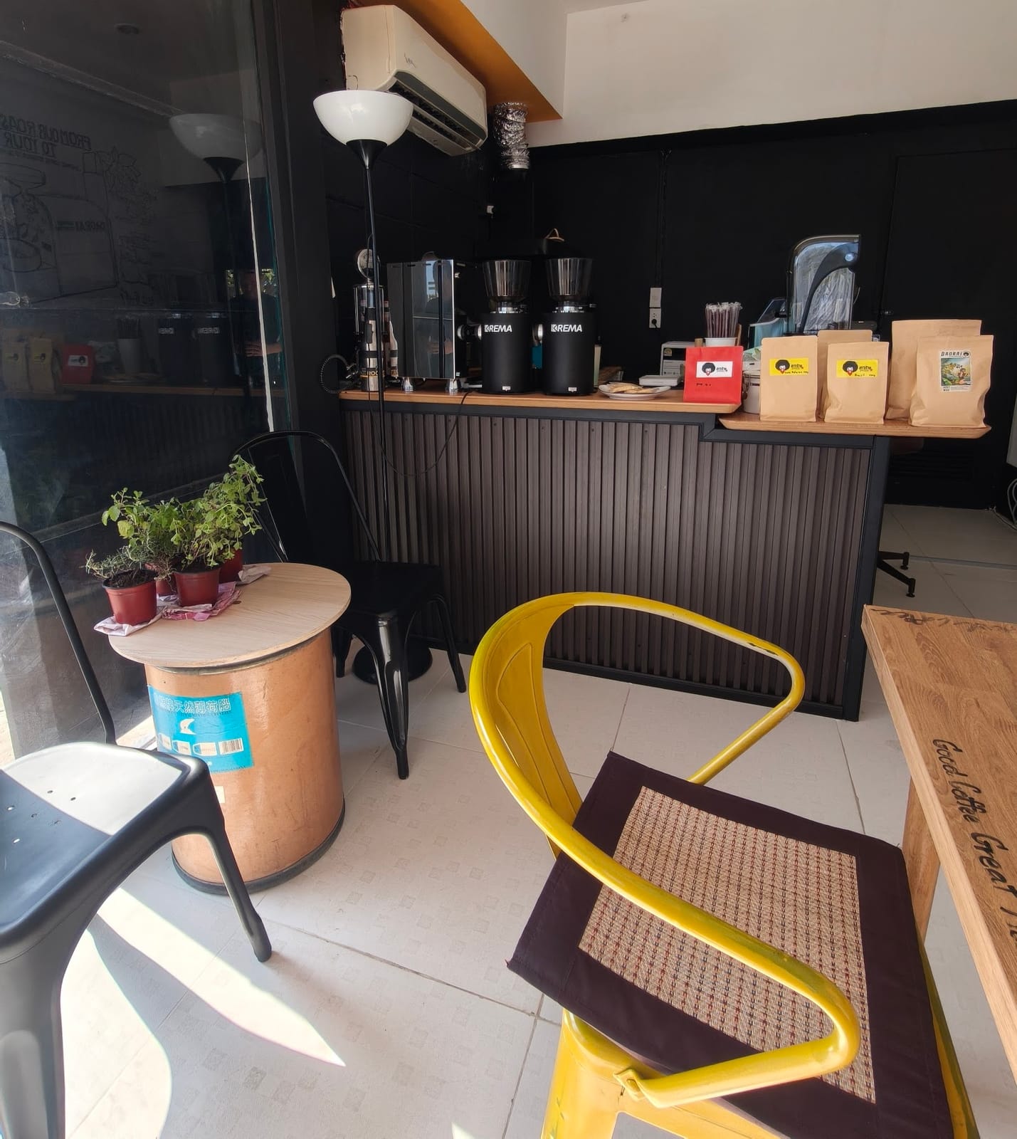 De' Moon Brew (specialty coffee)