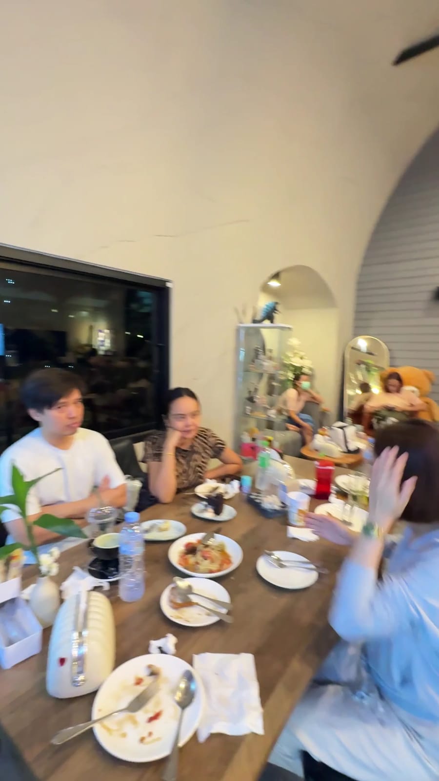 THER - CAFE & Bistro