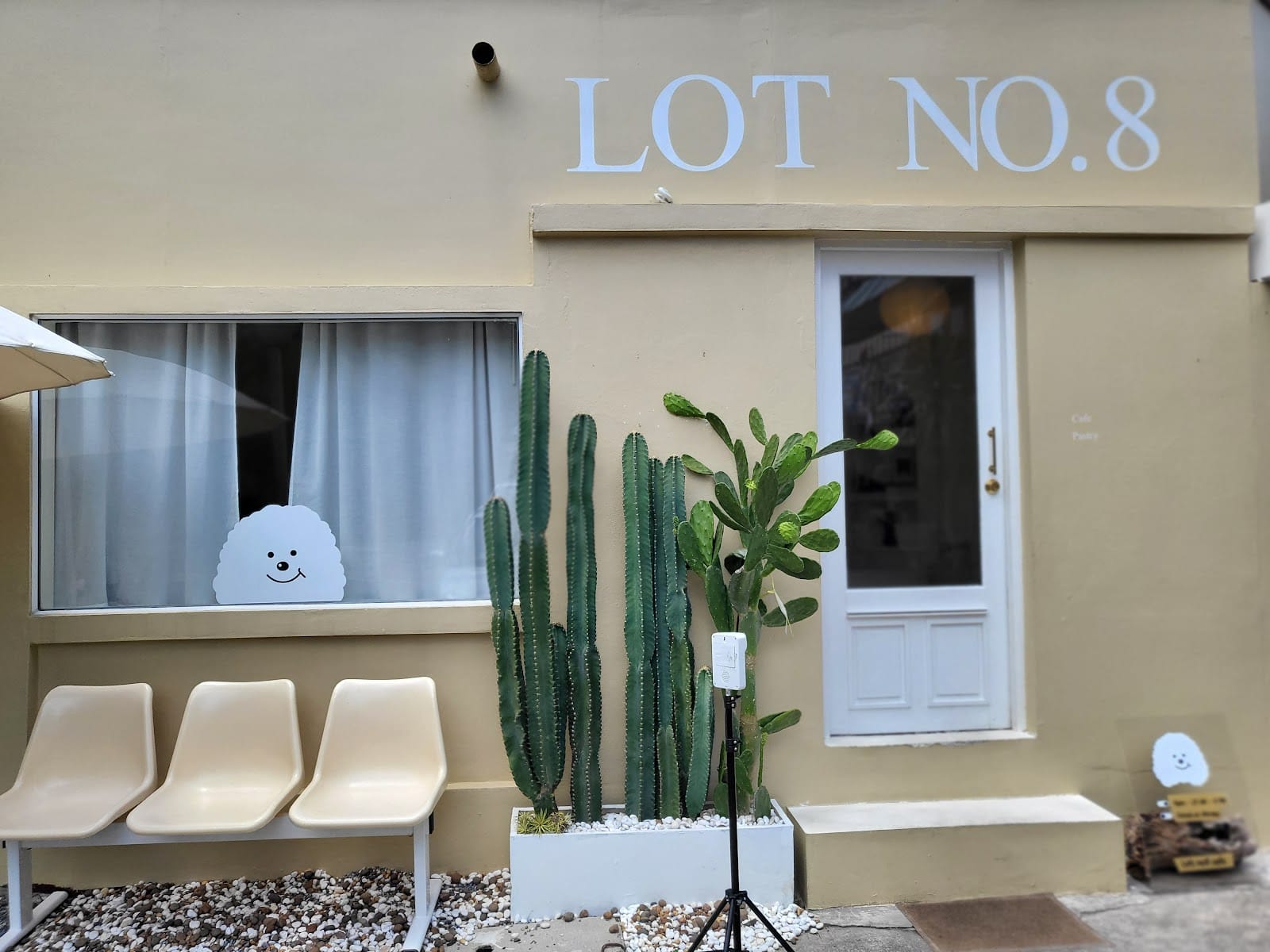 lotno.8 cafe
