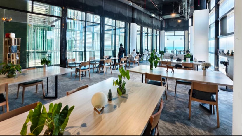 Sloths Cafe 6th Fl. Central Beach Pattaya