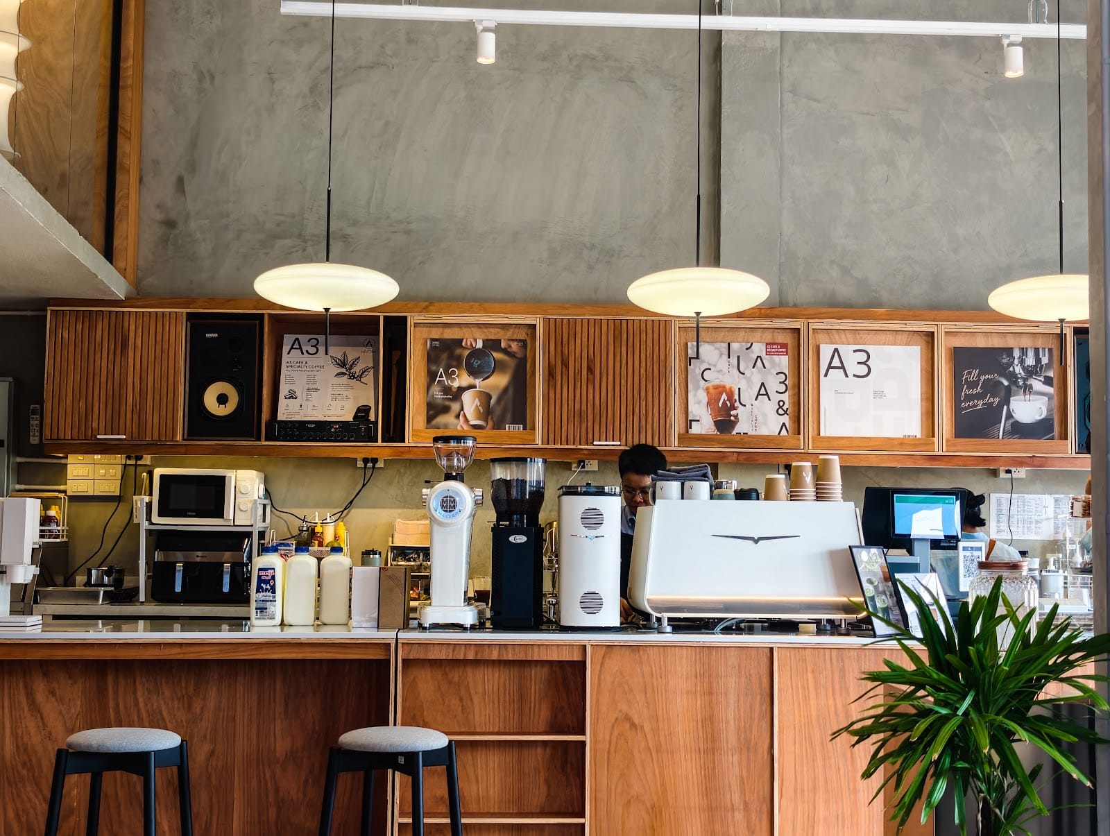 A3 Coffee Roastery & Bakery : Wat Tham