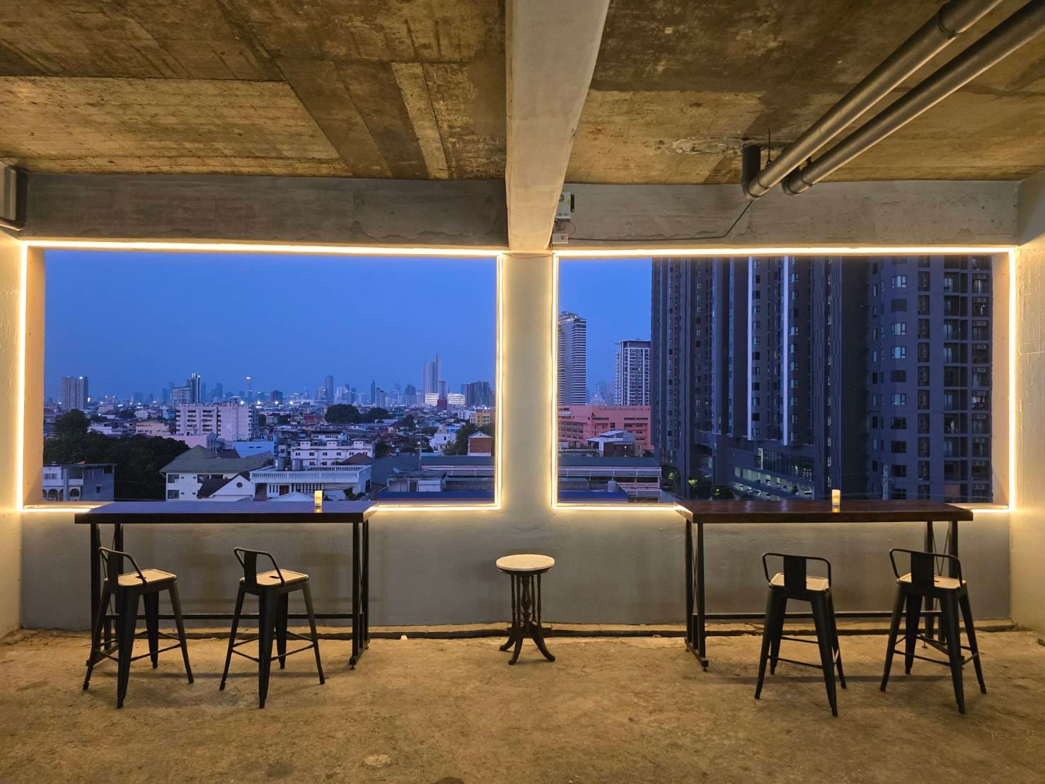 hakkai Cafe & Bar
