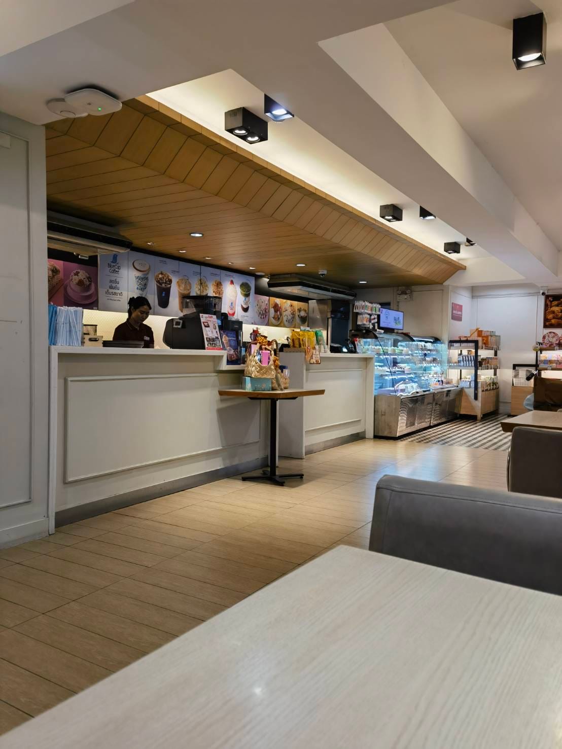 Starbucks samitivej thonburi