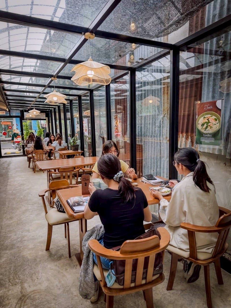 ลักษณ์6 คาเฟ่อุบล photo 3