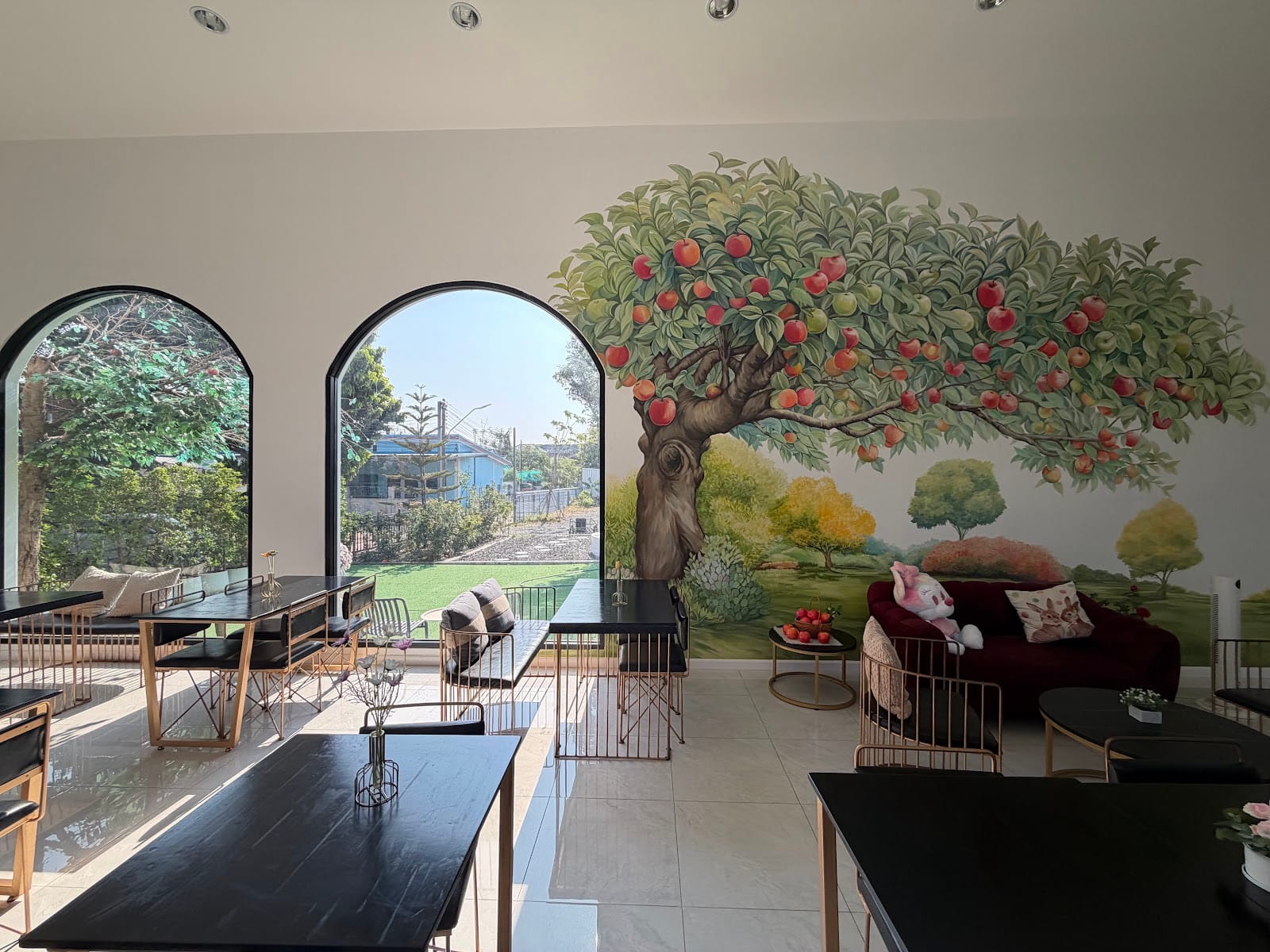 Rabbit Rose Cafe
