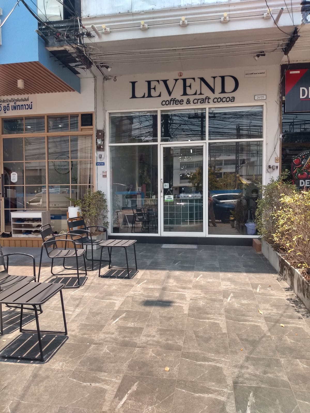 LEVEND COFFEE AND CRAFT COCOA