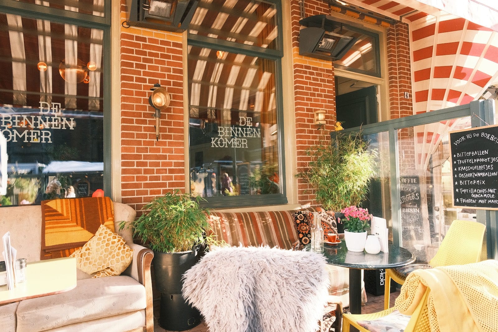 De Binnenkomer Eetcafé