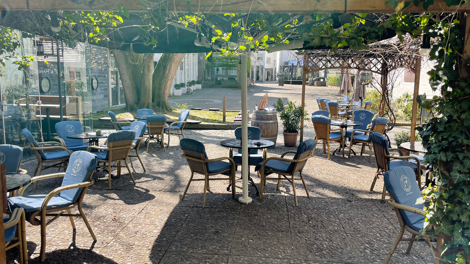 Petit Café Moriaan