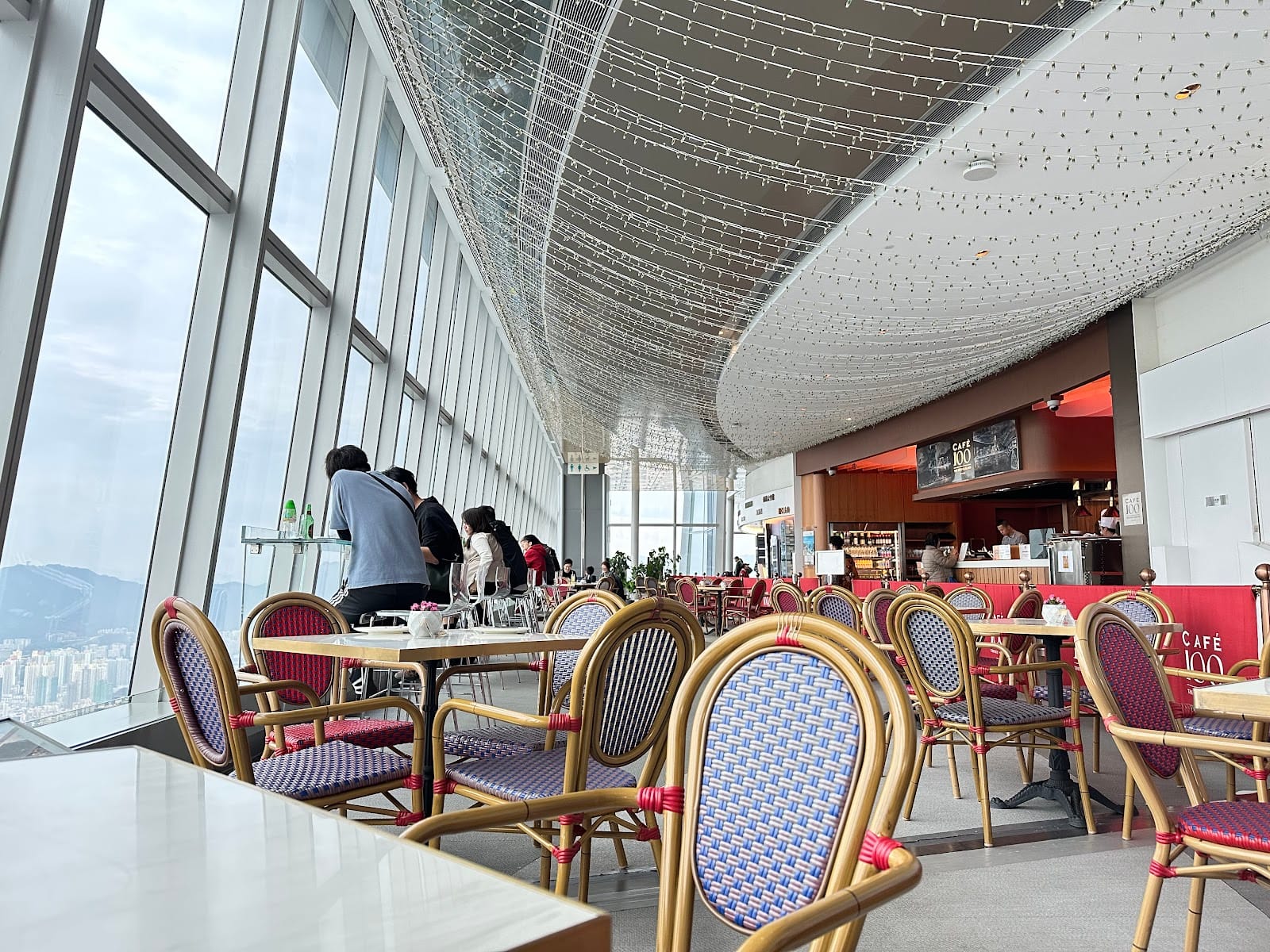 Café 100