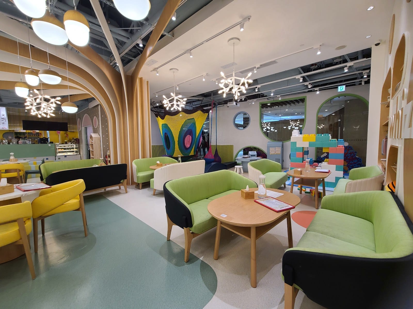 Whizbo Kids Cafe