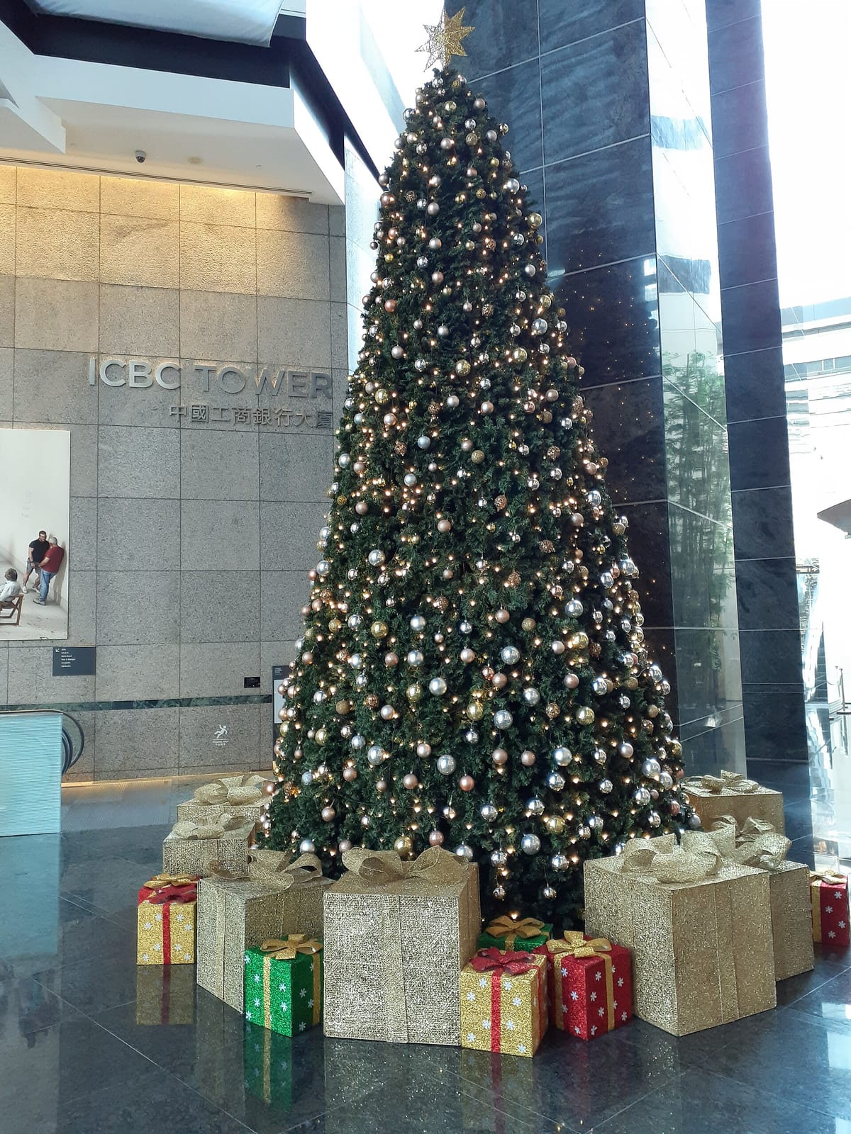 % Arabica (Three Garden Road) photo 4