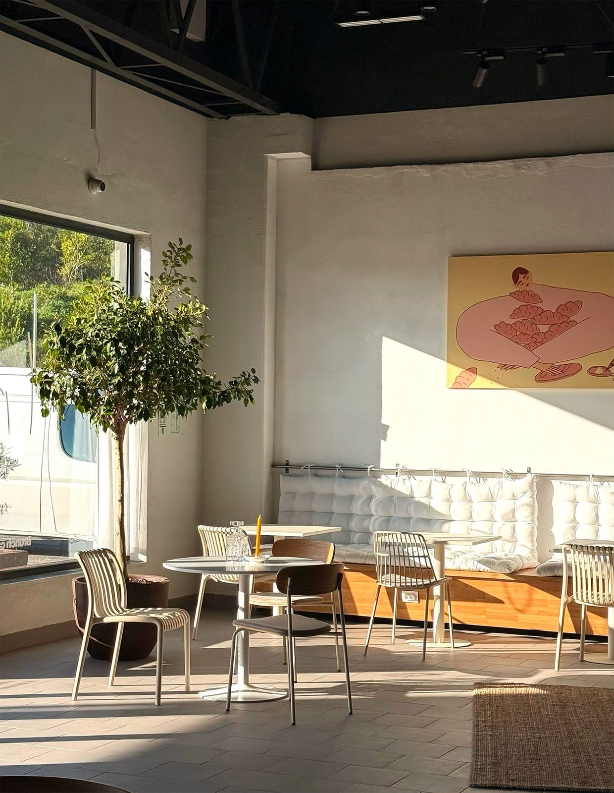 Flow Brunch Café and Photostudio photo 2
