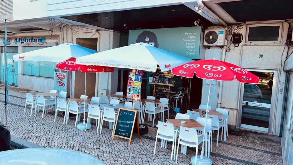 Nu.Bar Café & Bar