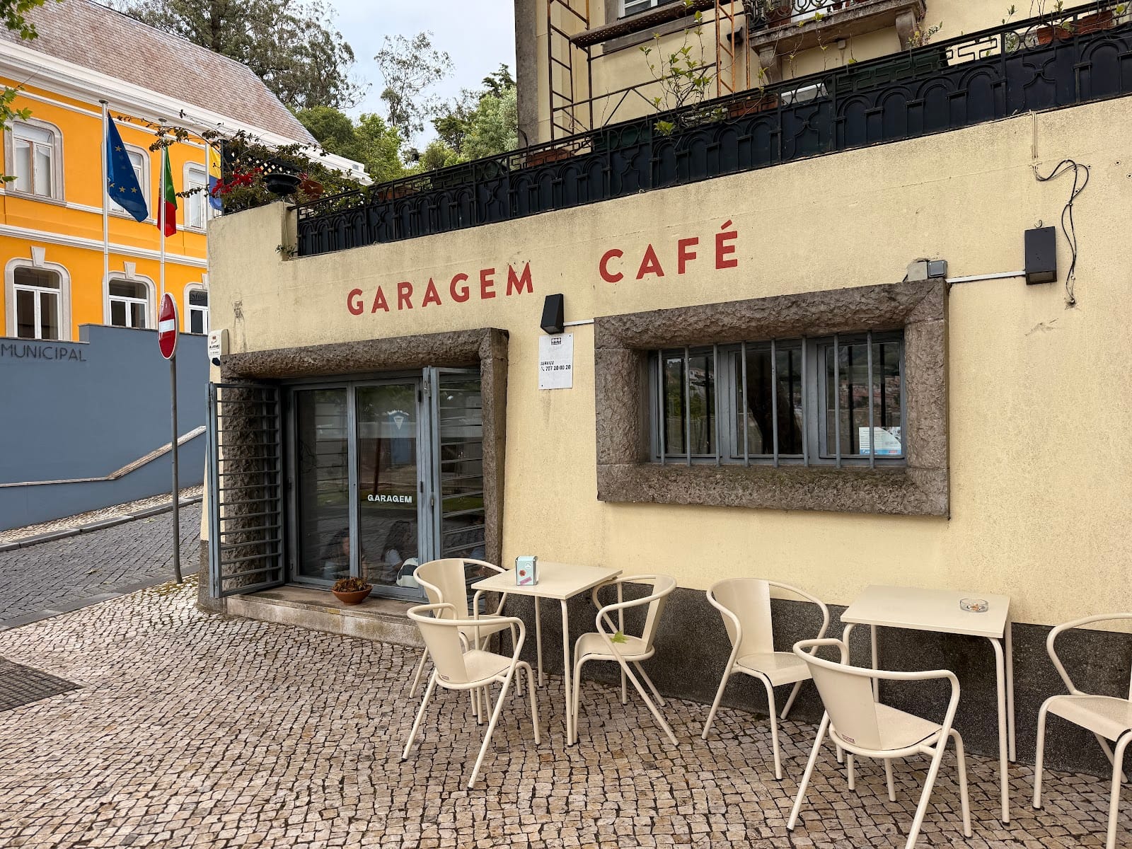 Garagem Café