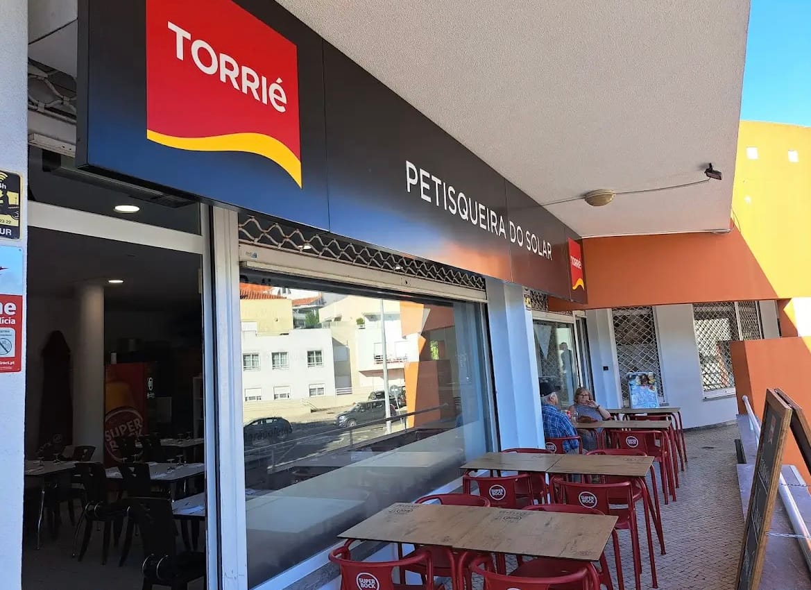 Brothers Café