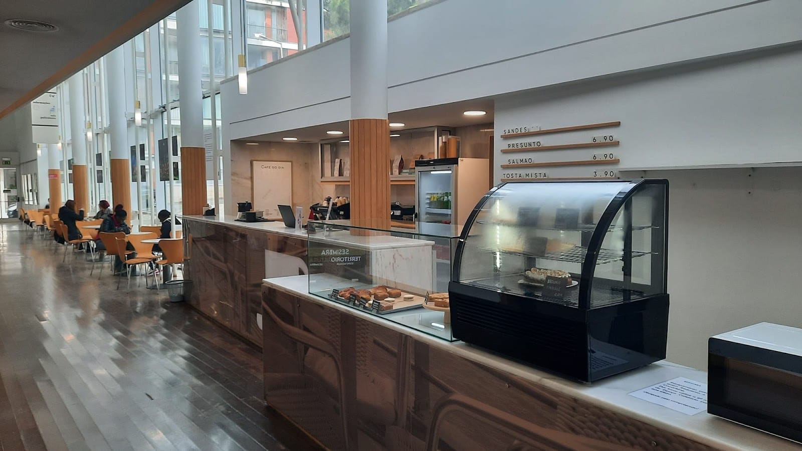 Café BEC (Biblioteca e Cineteatro) - Speciality Coffee