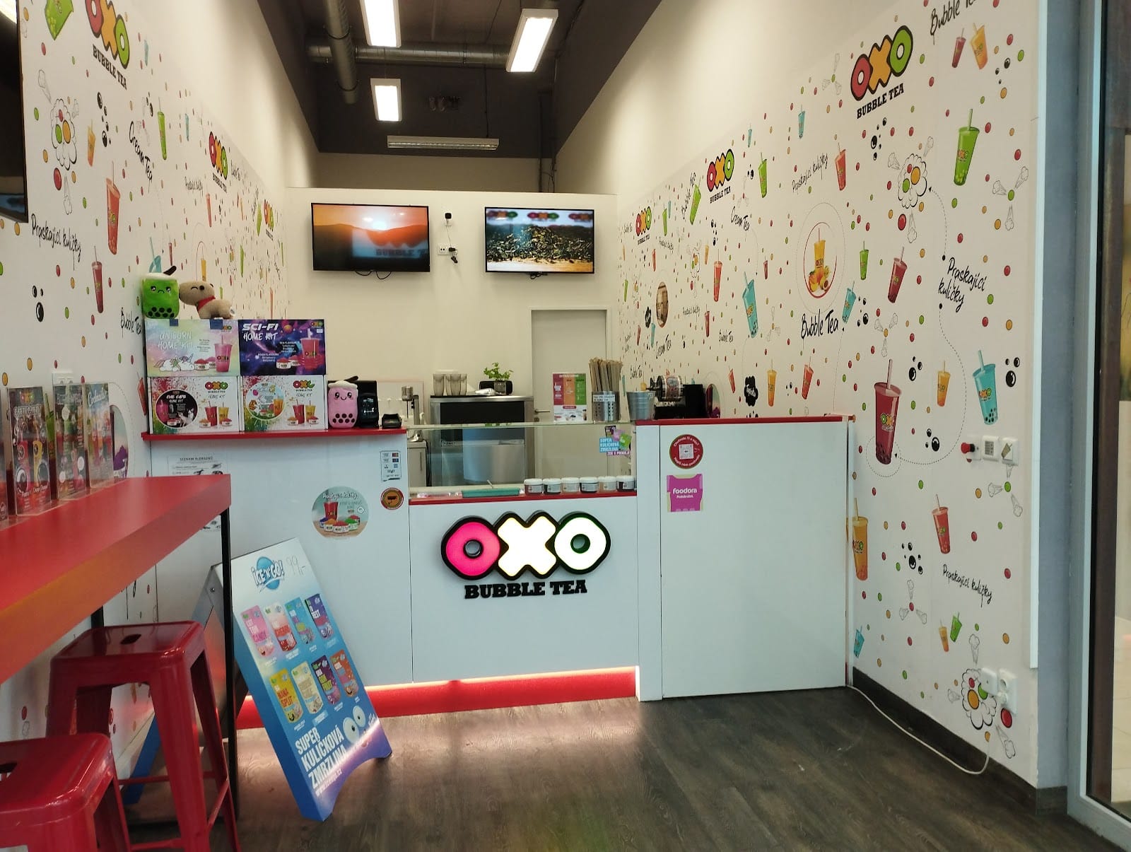 BubbleTea, OXO TEA - kuličky, tapioka, čajové koktejly - Citypark Jihlava