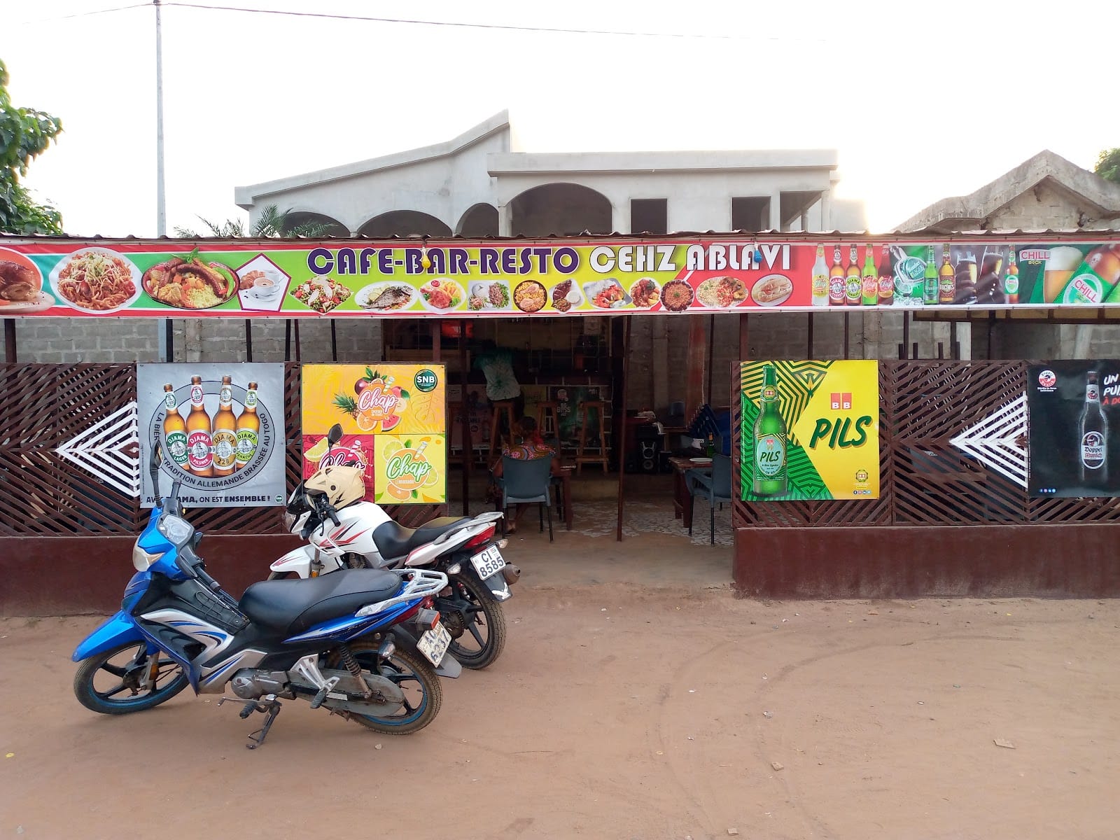 CAFE-BAR-RESTO CHEZ ABLAVI