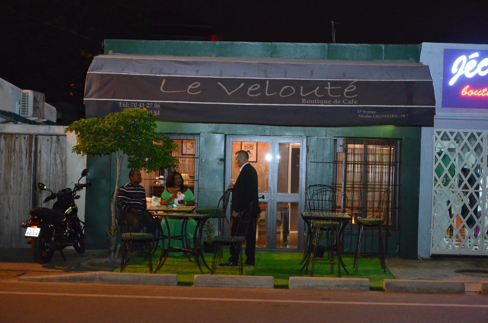 CAFÉ LE VELOUTÉ