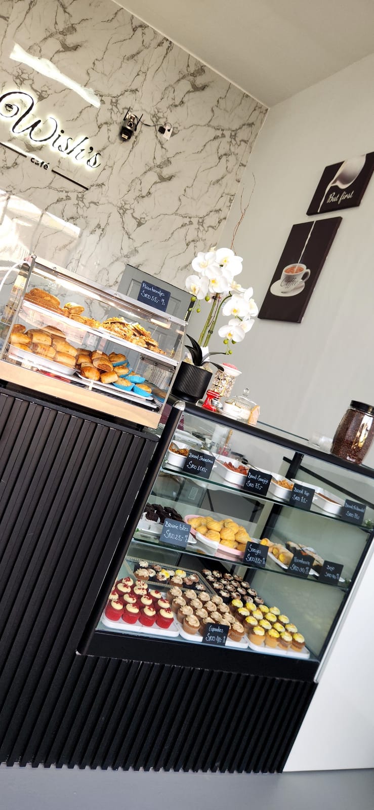 Wish's cafe