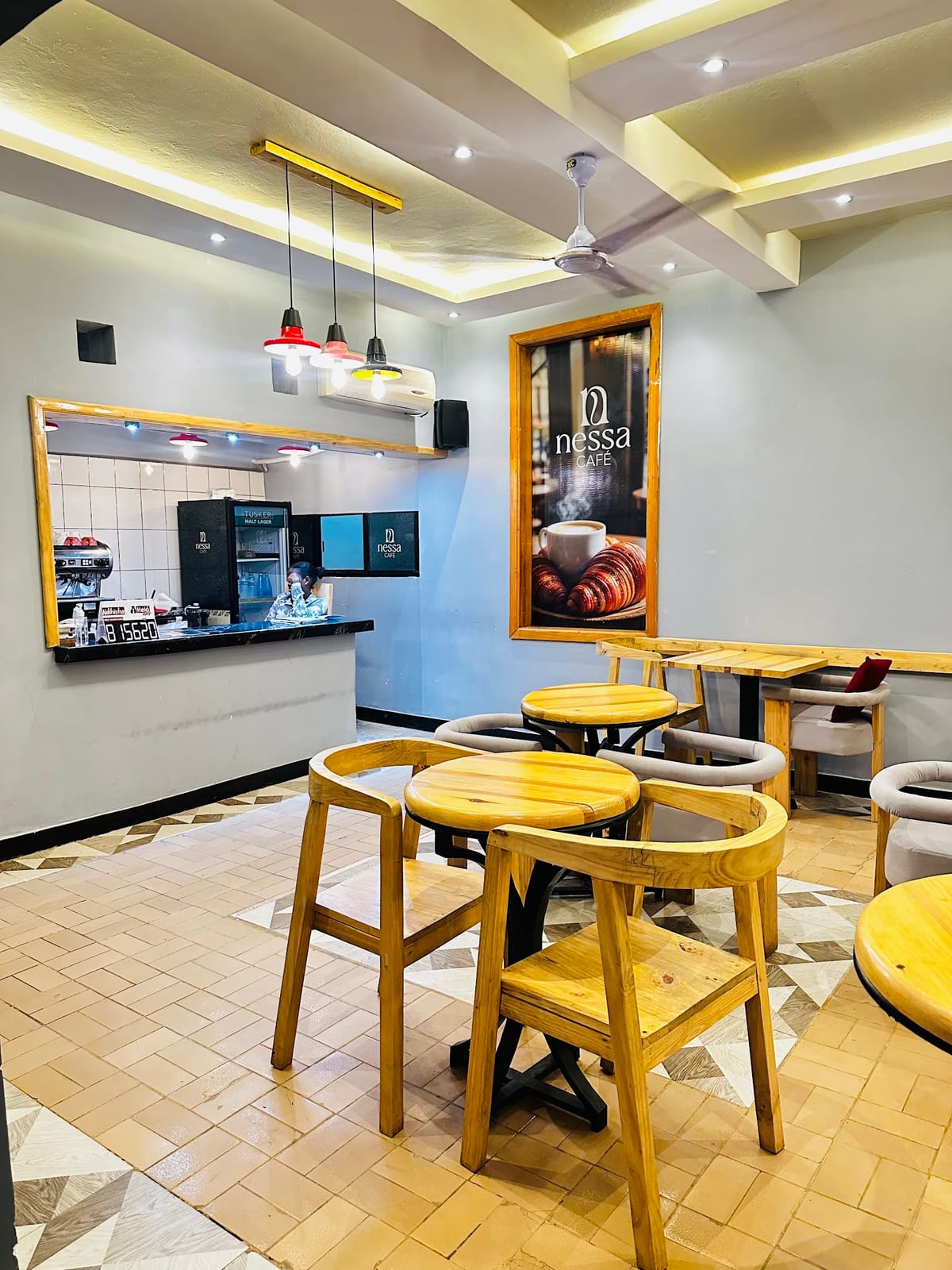 Nessa Café