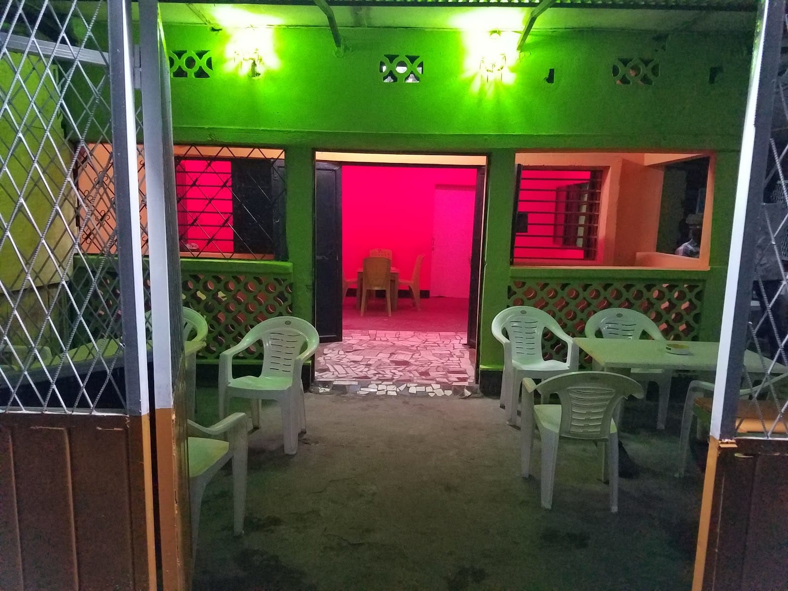 Cafe Du Partage