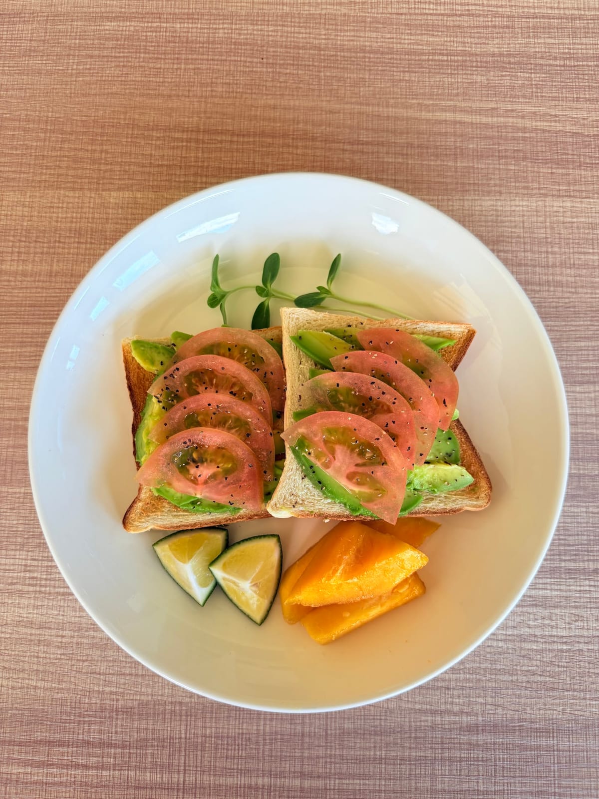 Natia Cafe