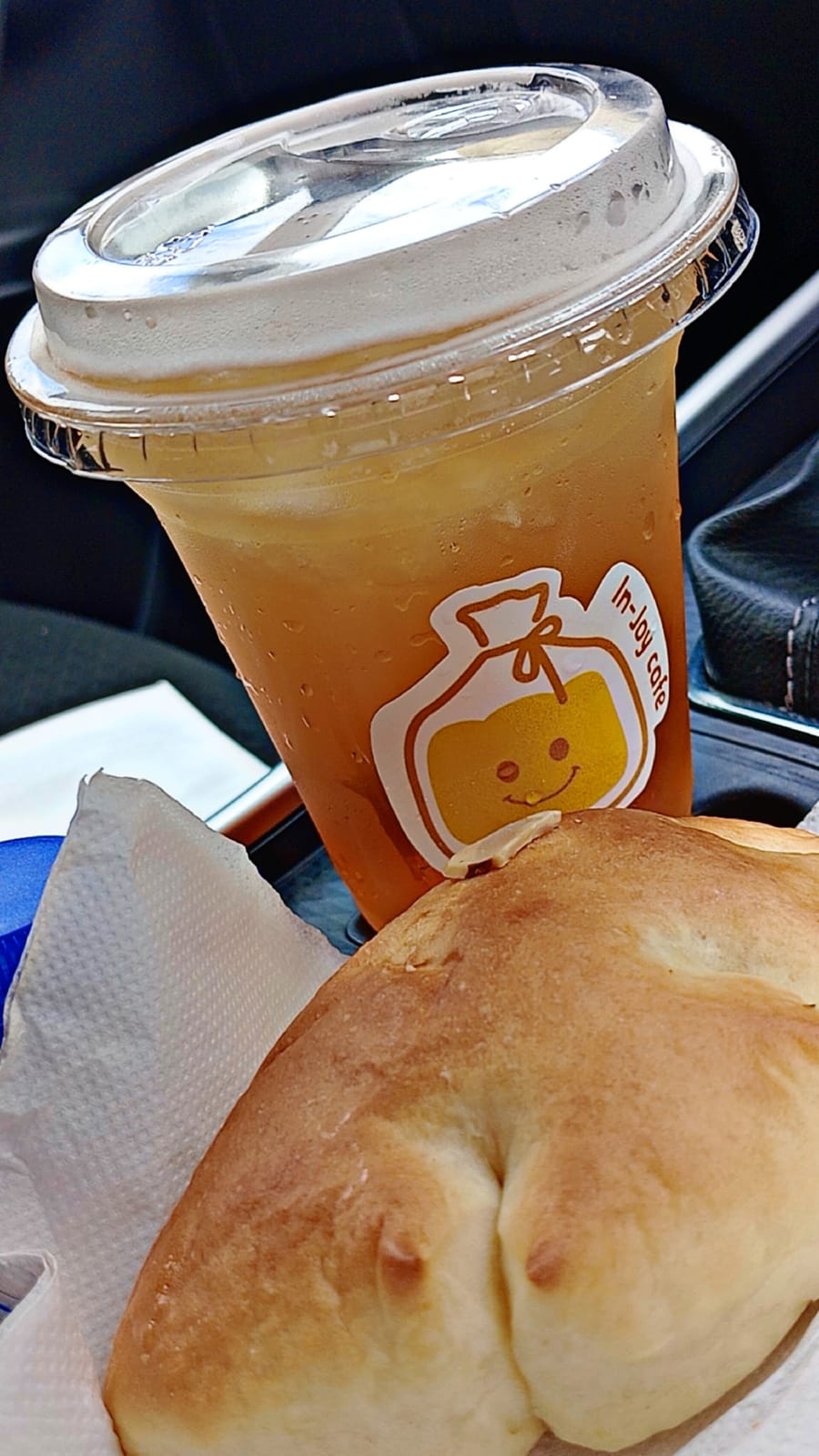 In-Joy Cafe