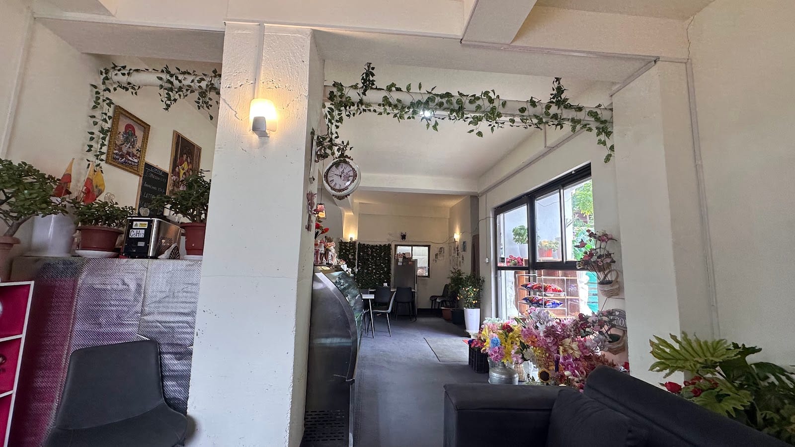 Kiracode Blooms & Cafe