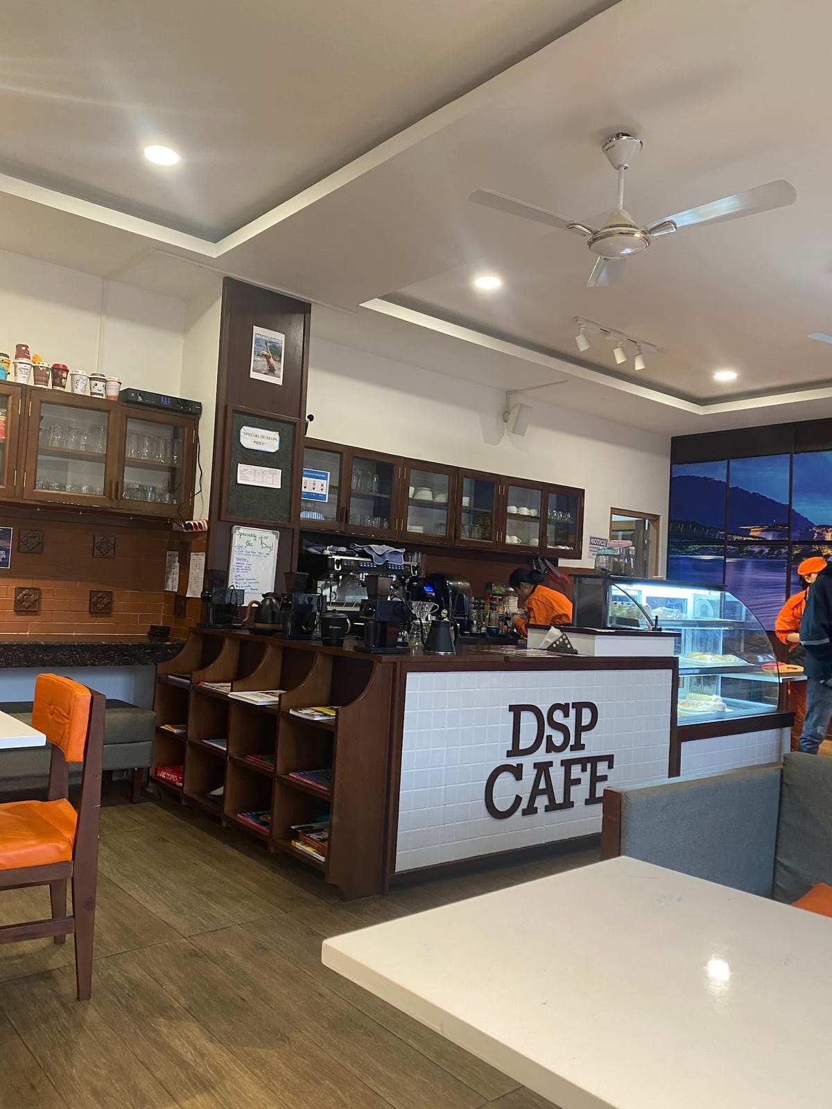 Desuung Cafe