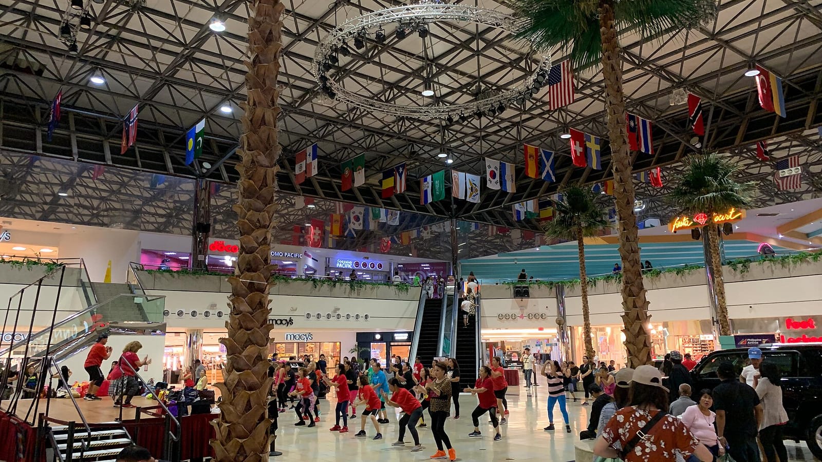 Winchell's Micronesia Mall photo 2