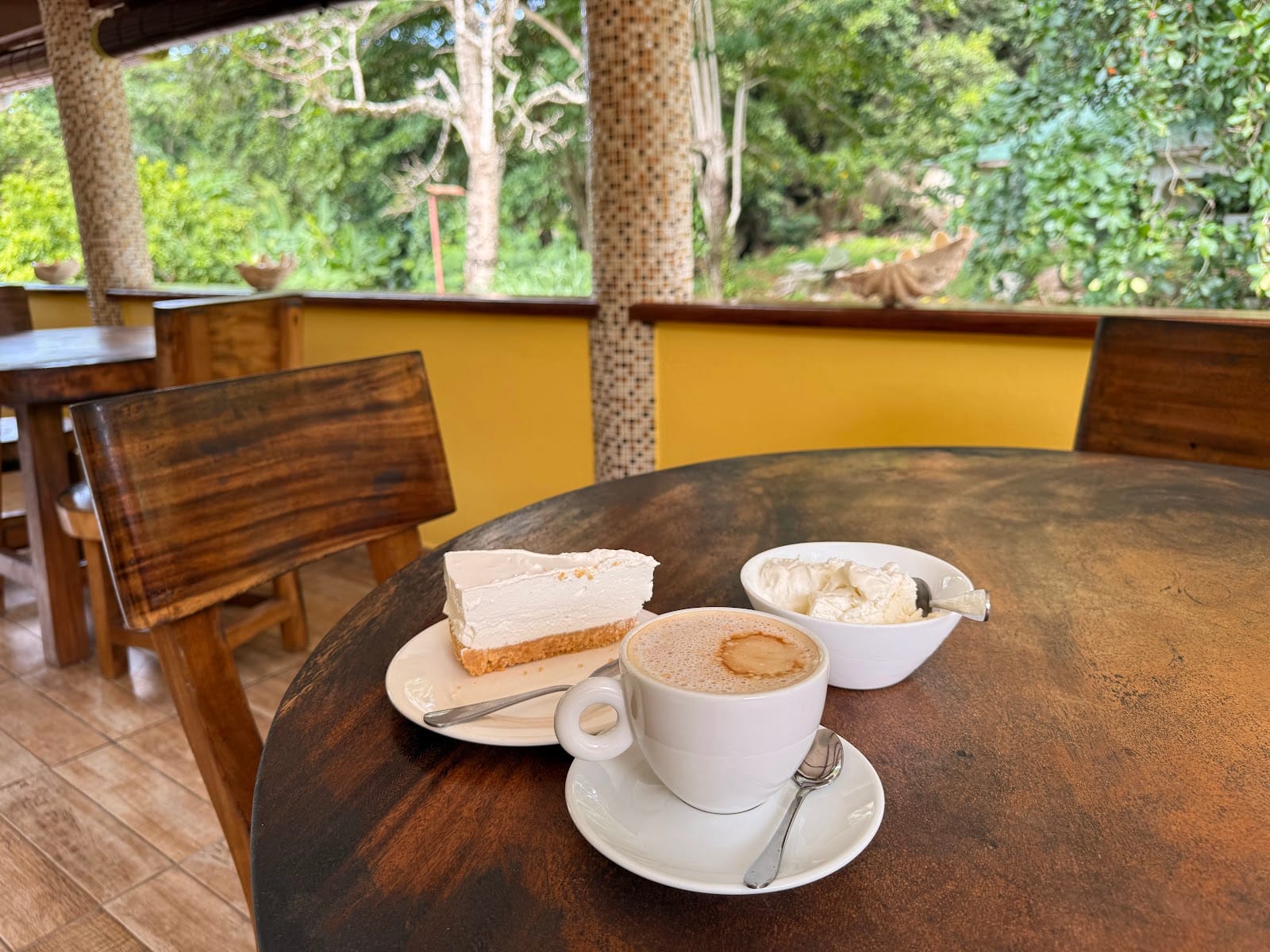 Mimi's Café