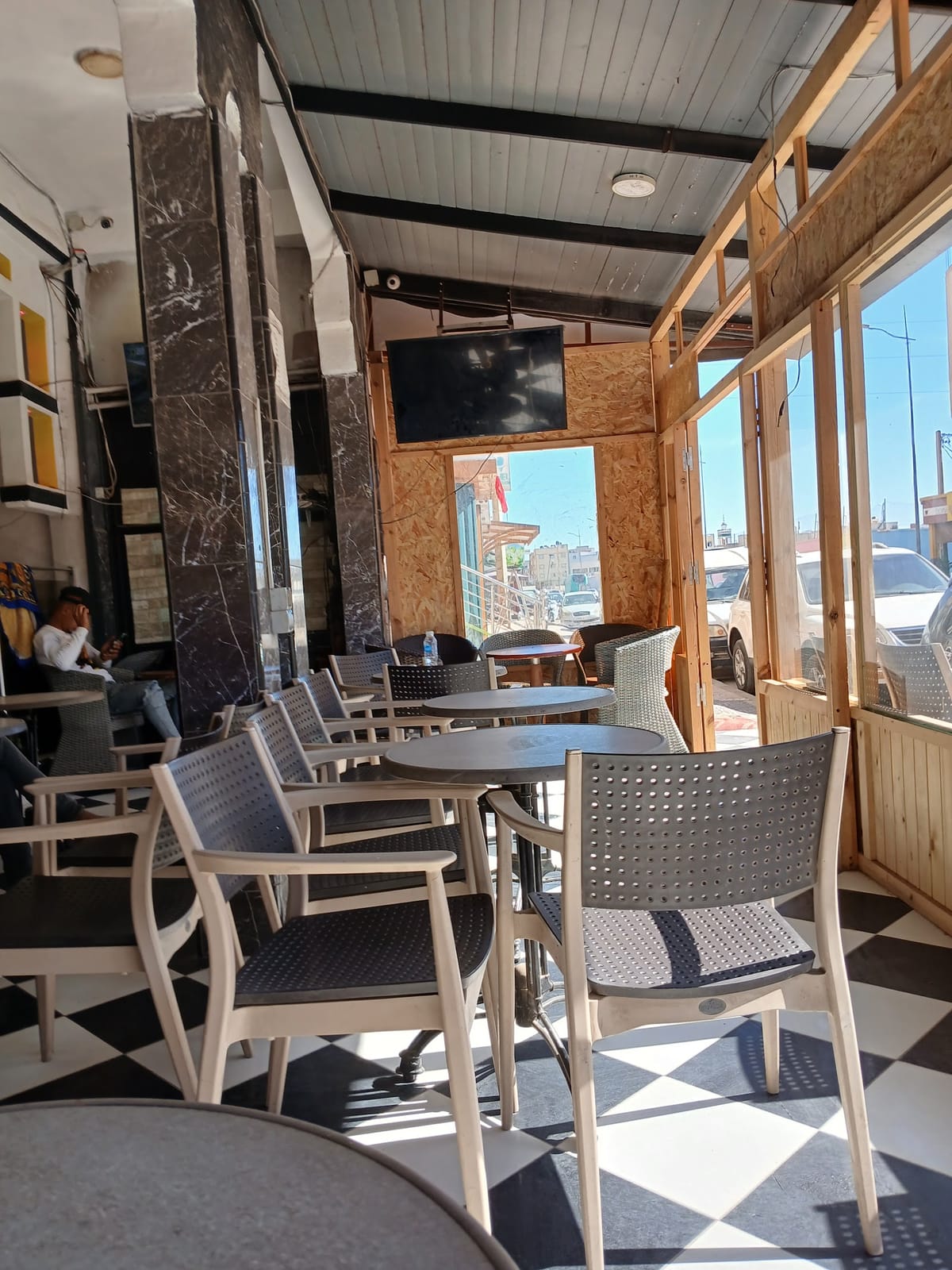 Cafe crystal