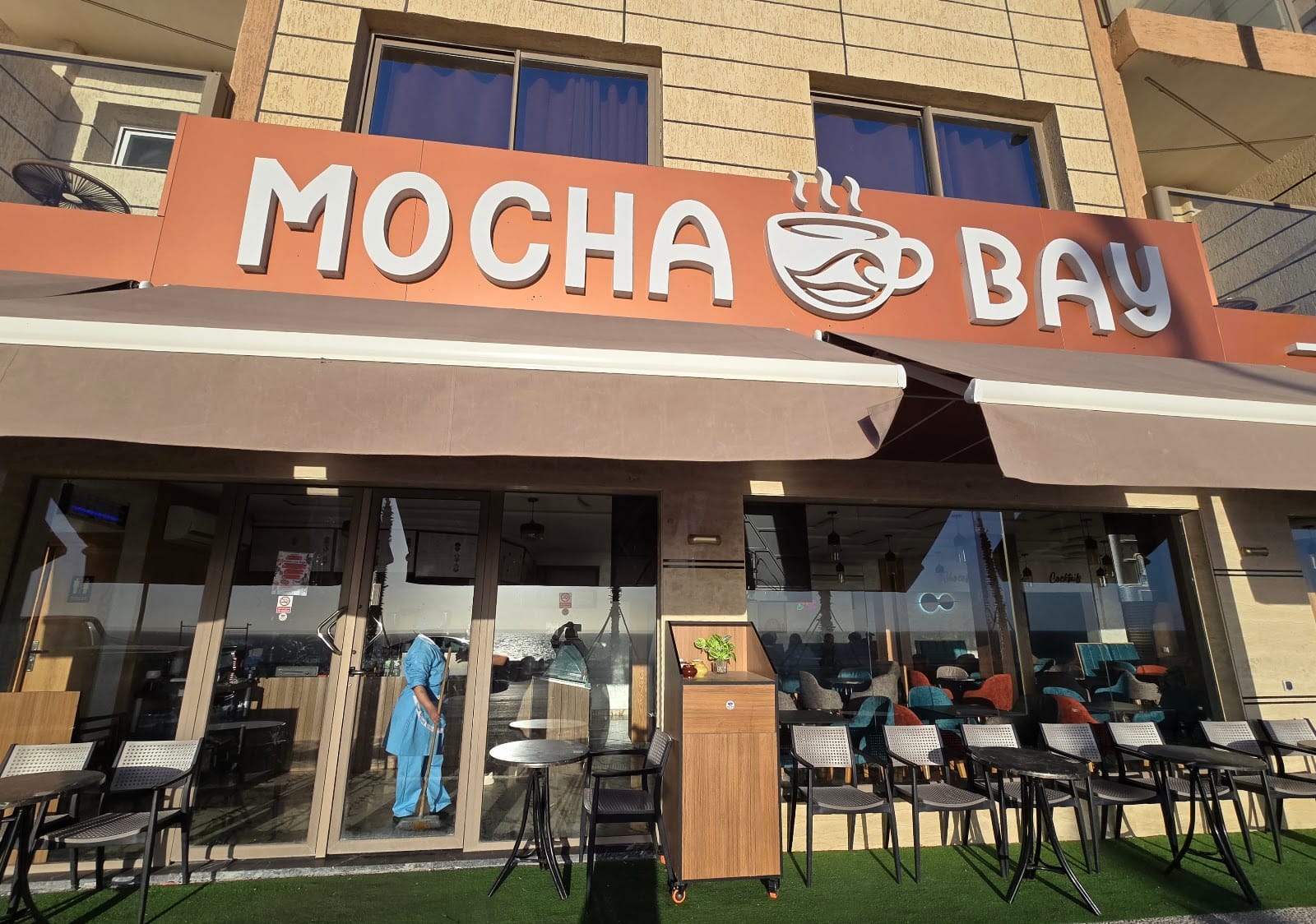 Mocha bay