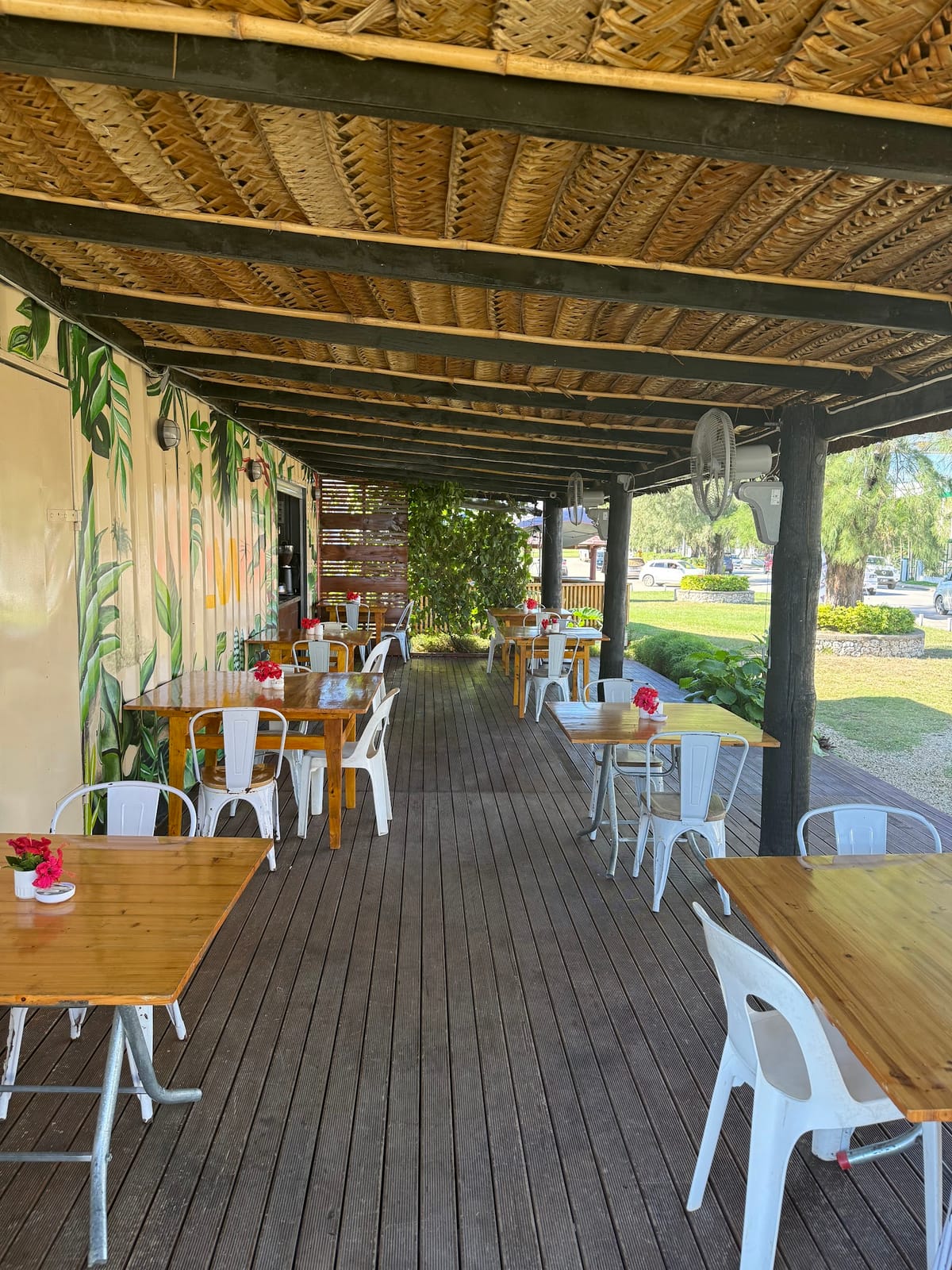 Lava Cafe & Takeaway