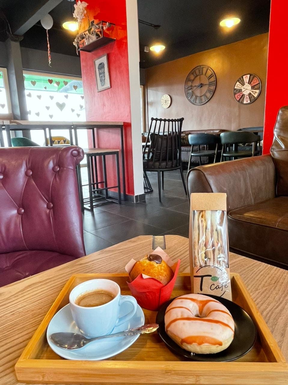 T café