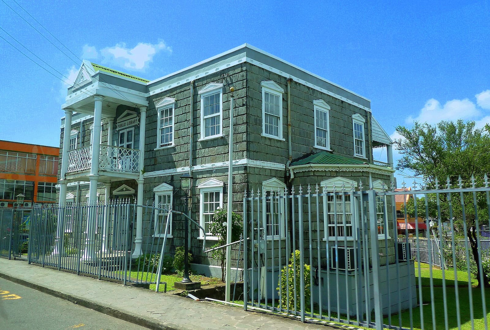 Lady J Giftorium&Cafeteria photo 2