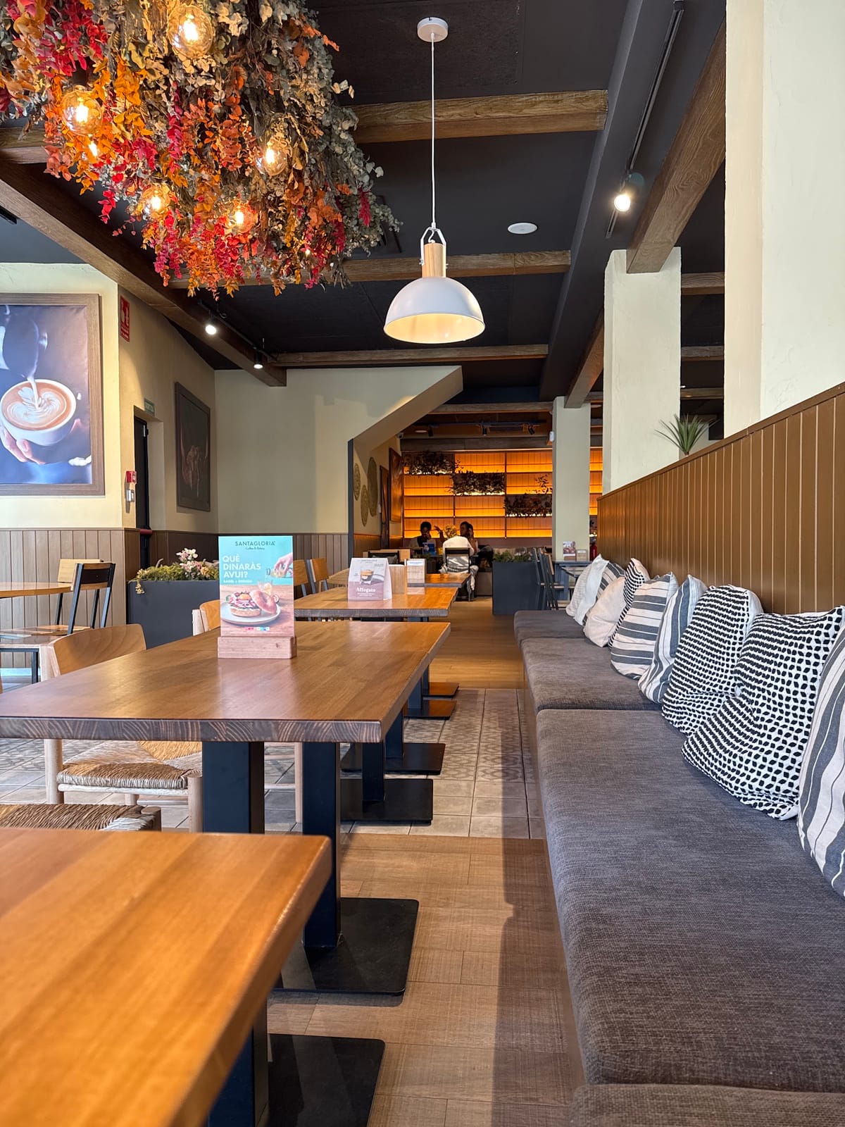 Santagloria Coffee & Bakery
