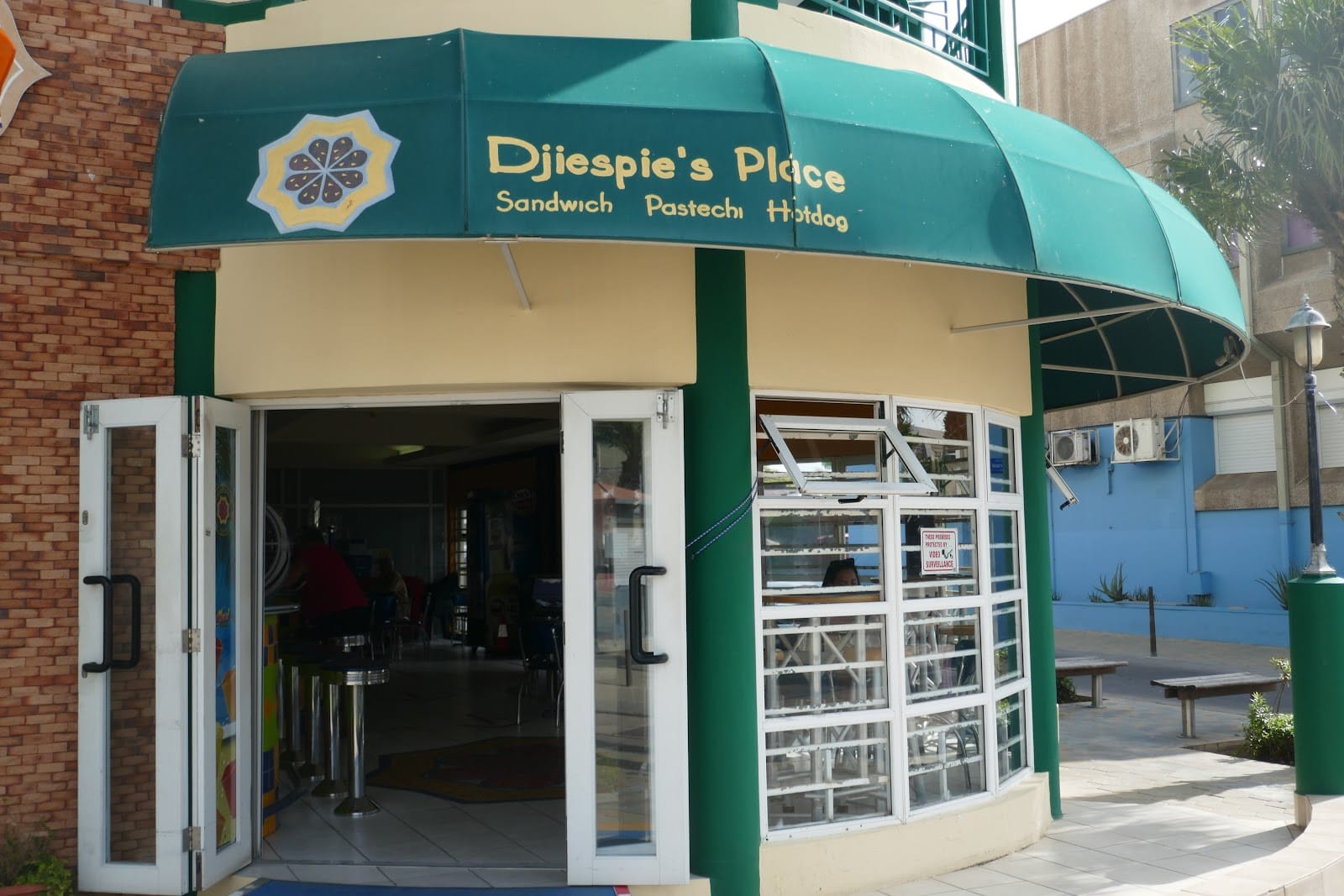 Djiespie's