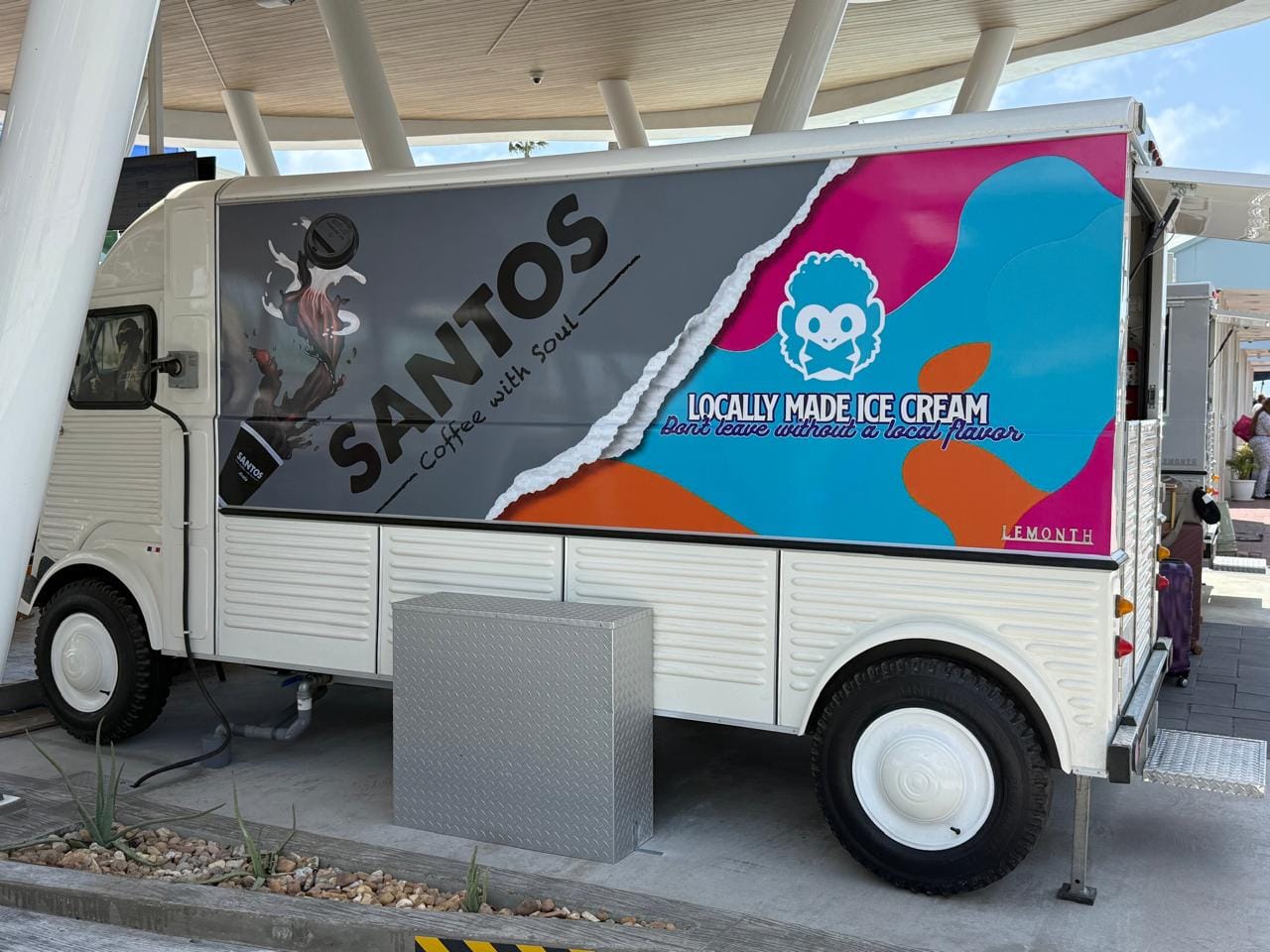 Santos Coffee With Soul (Airport)