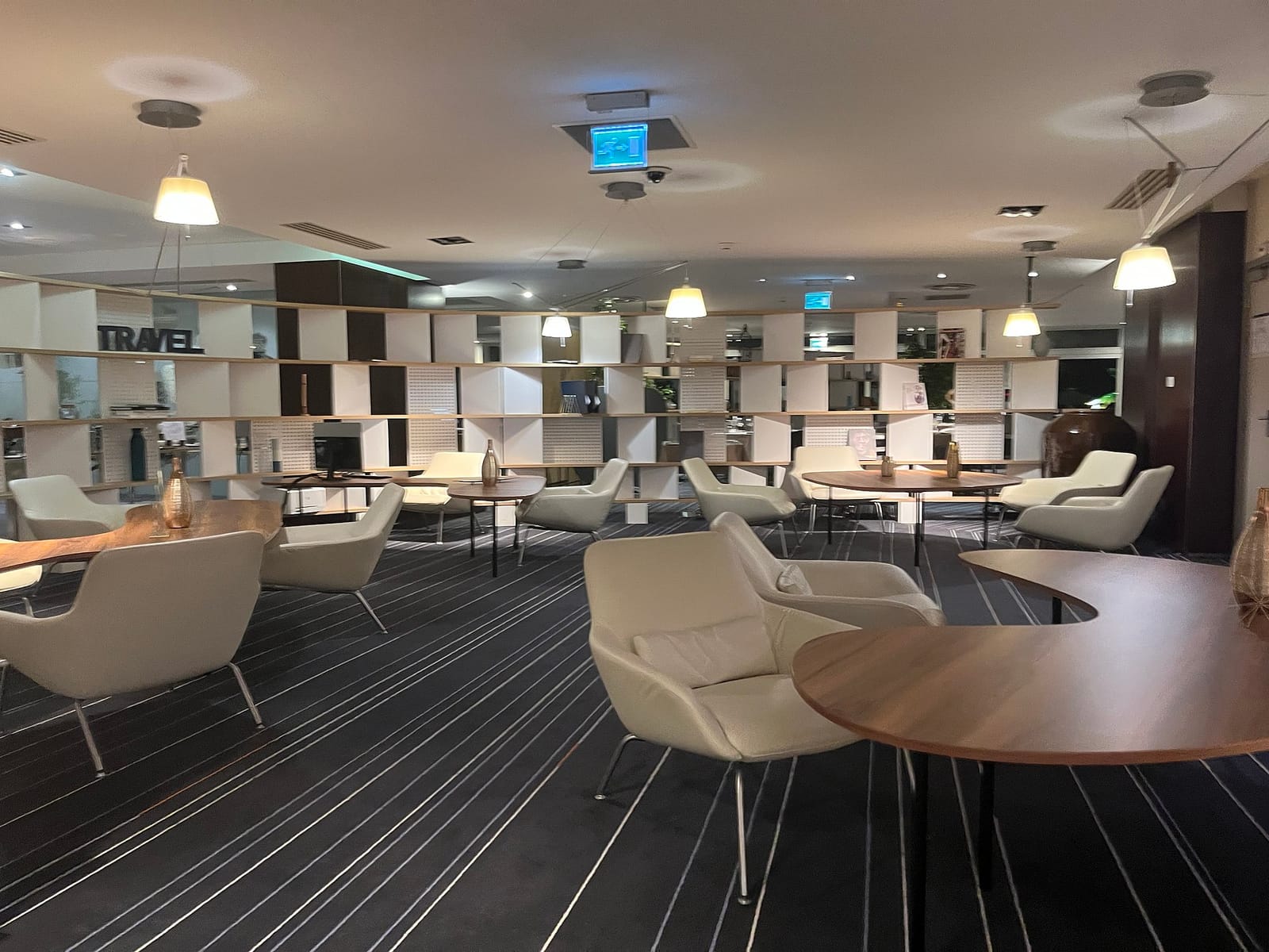 Le Café Lacoste photo 4