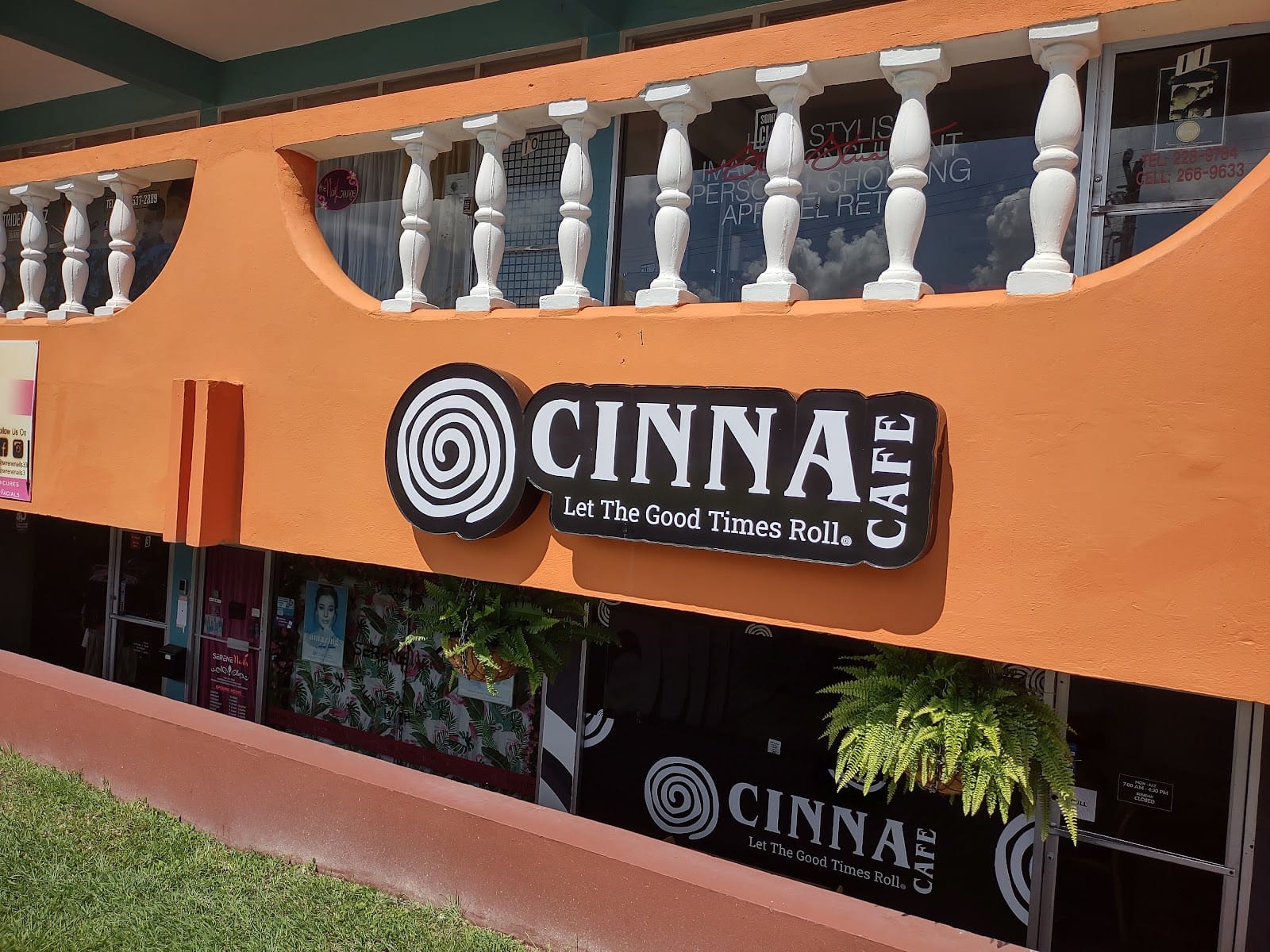 Cinna Cafe