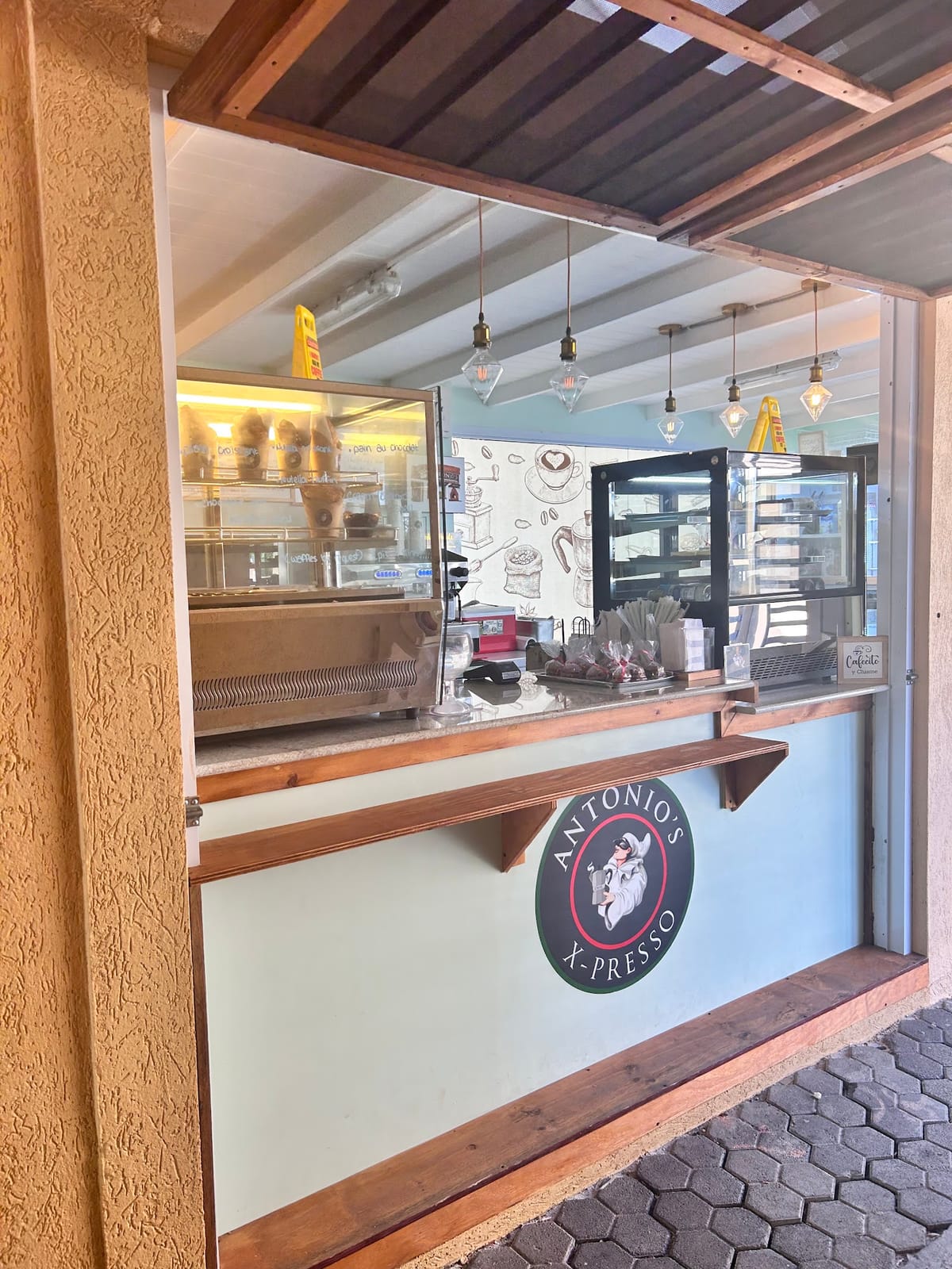 Antonio's X-Presso
