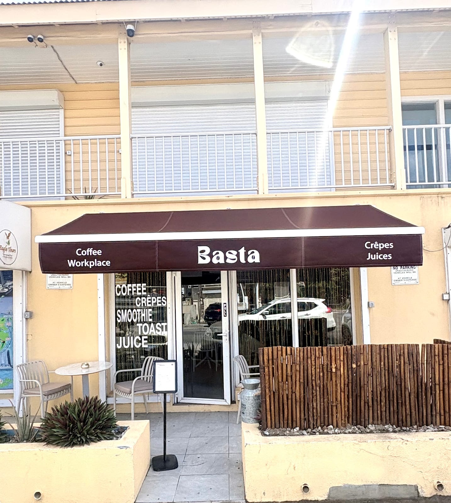 BASTA I Coffee & Brunch