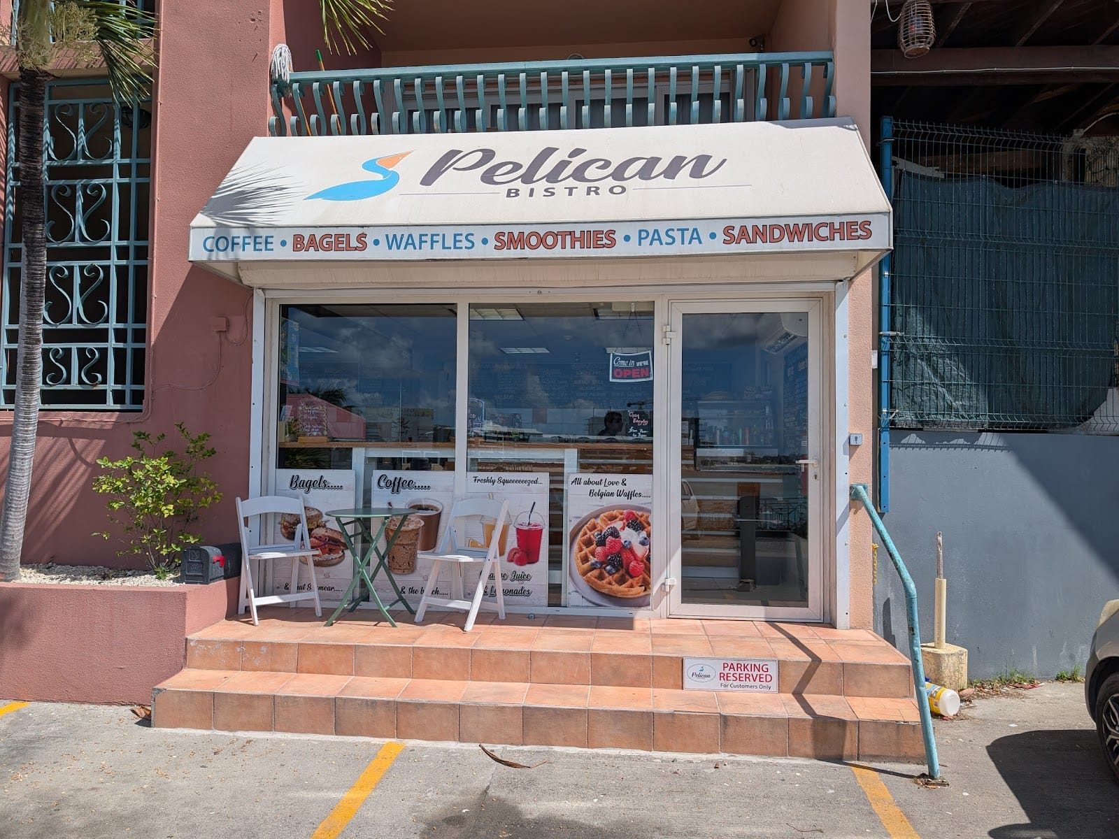 Pelican Bistro