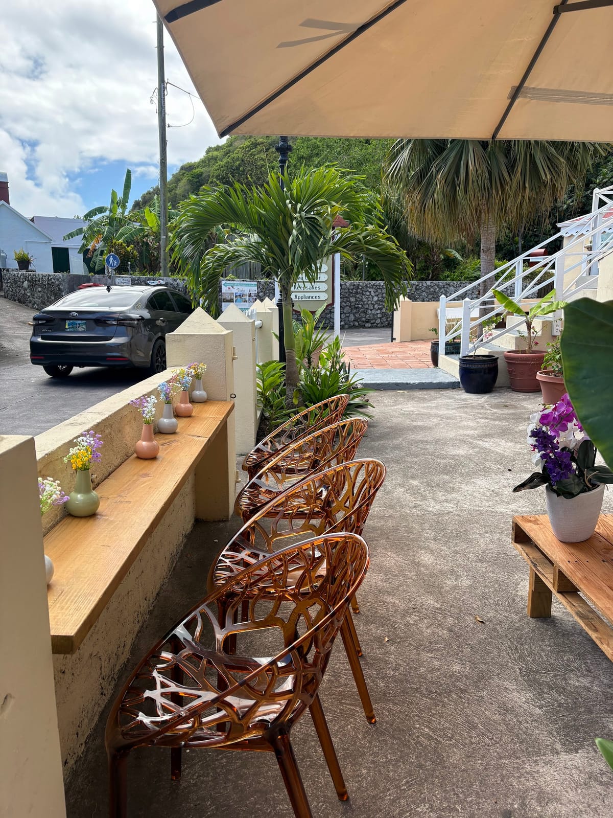 Island Paradise Café
