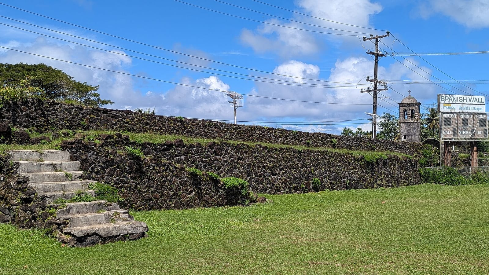 waggys store and take out photo 3