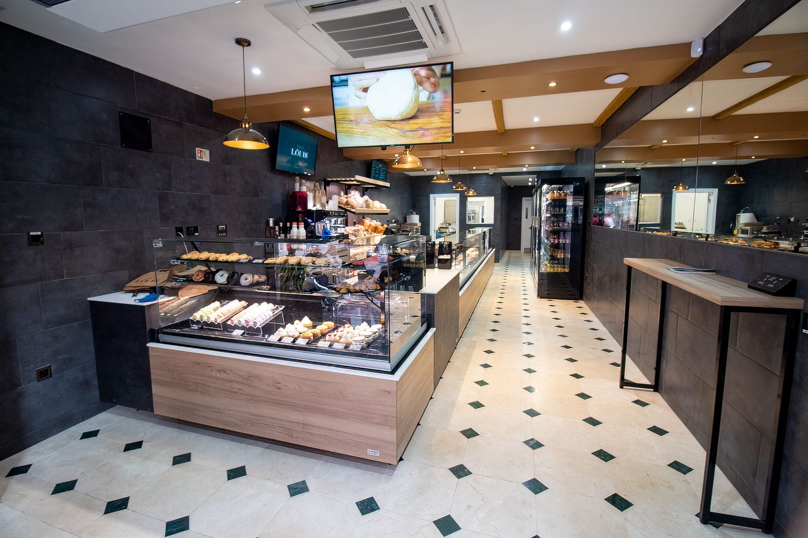 Café Louis