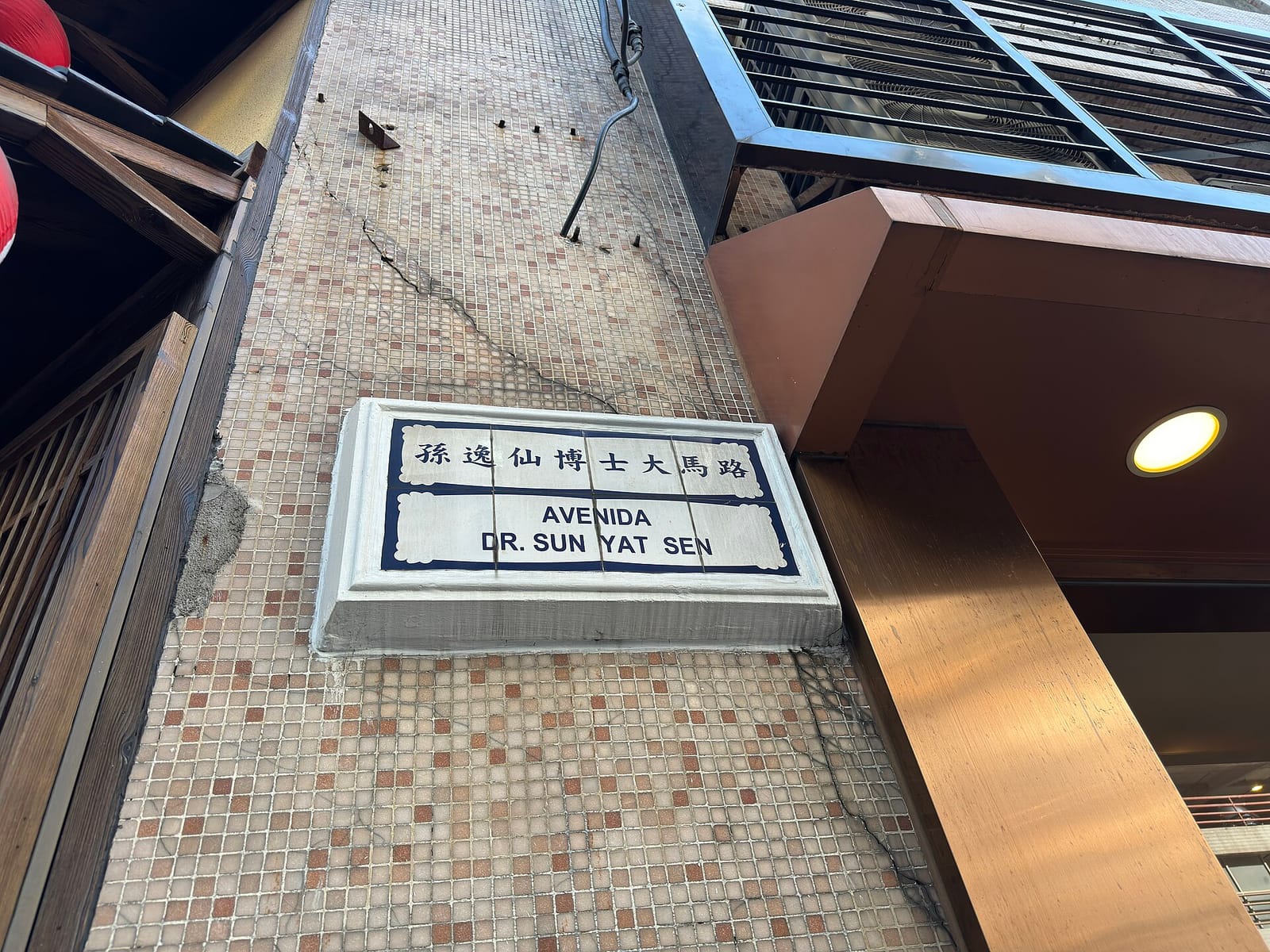 H Cup Coffee photo 4